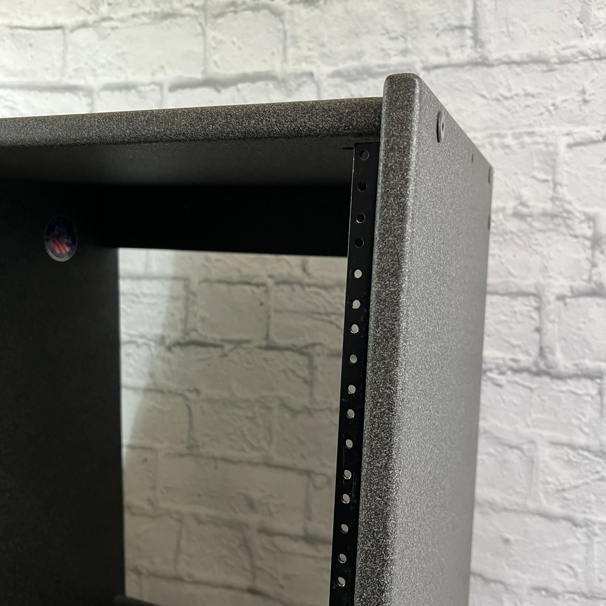 KK Audio 16 Unit  Rack Case