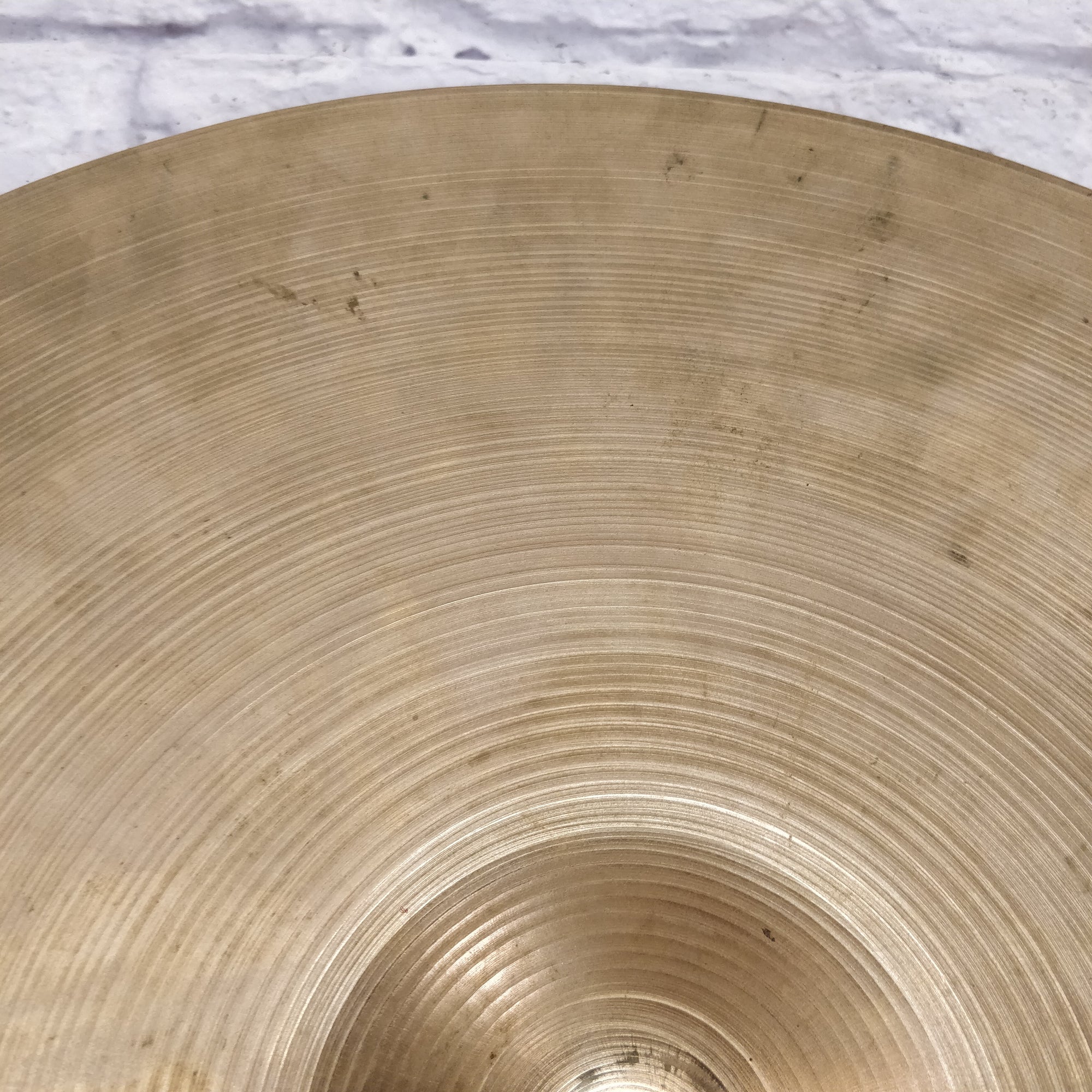 70s Zildjian Avedis 16in Thin Crash Cymbal