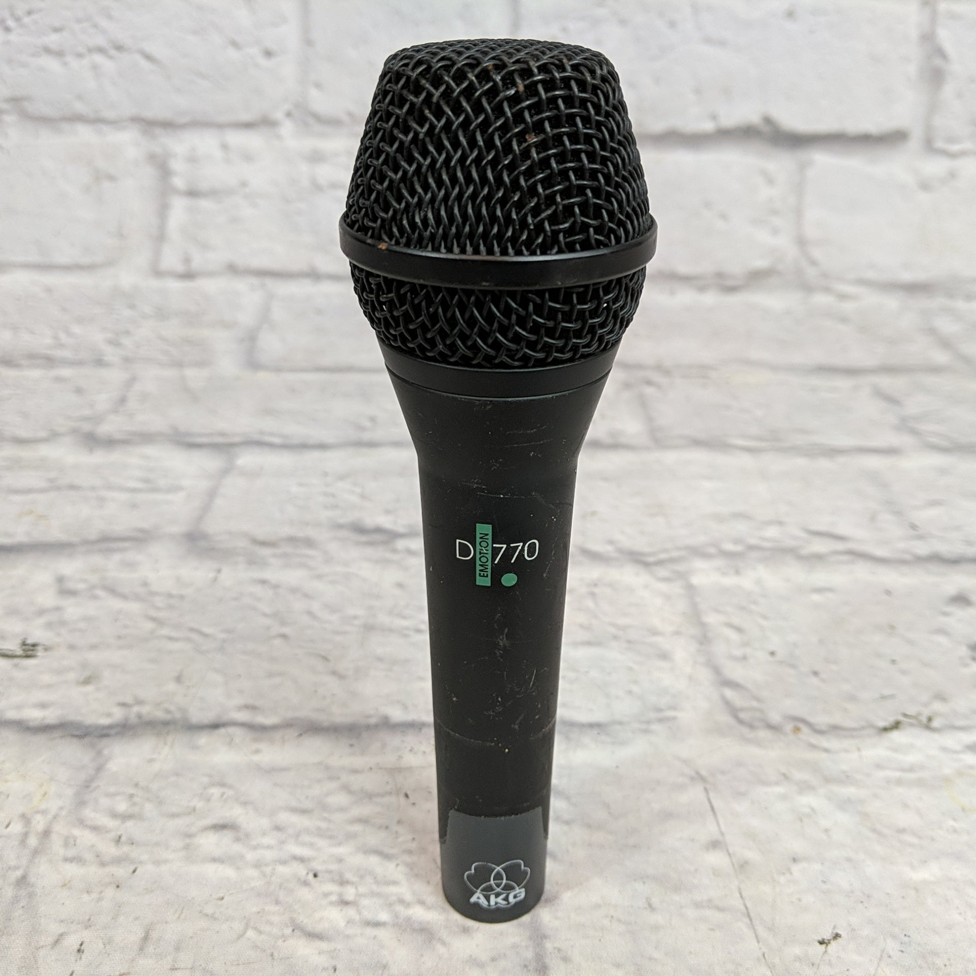 AKG D770 Microphone - Evolution Music