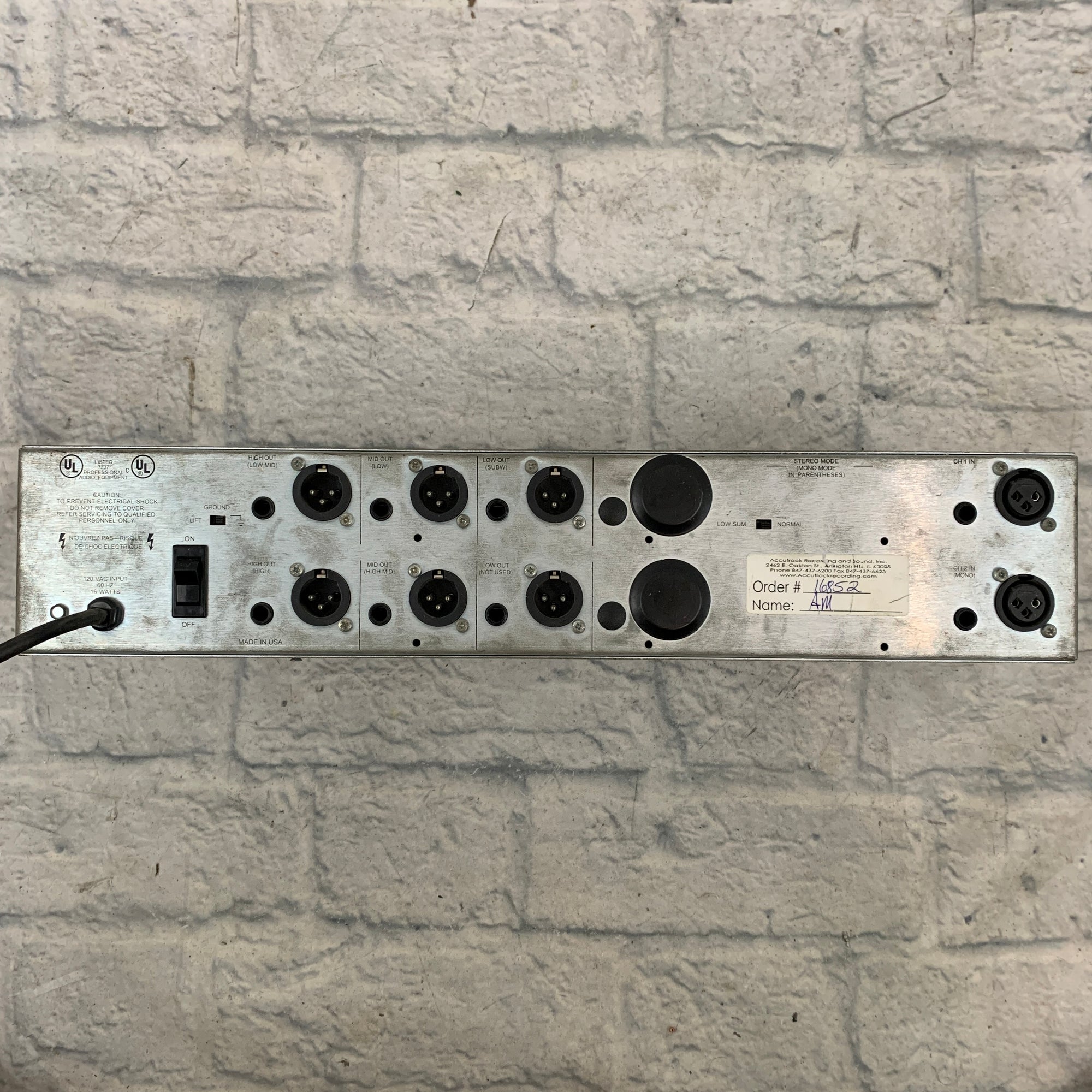 Furman X-424 Crossover Rack Unit