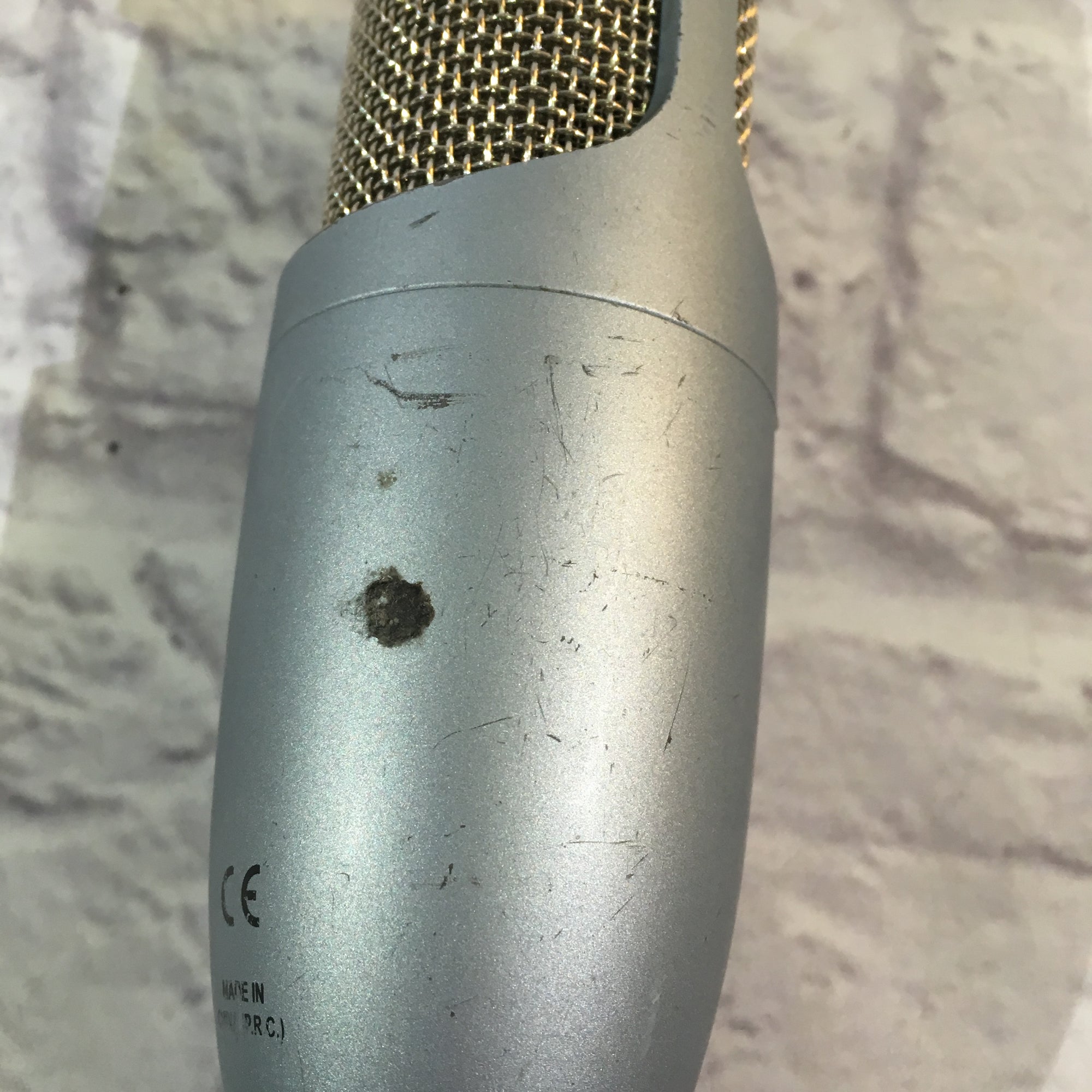 AKG Perception 200 Microphone - Evolution Music