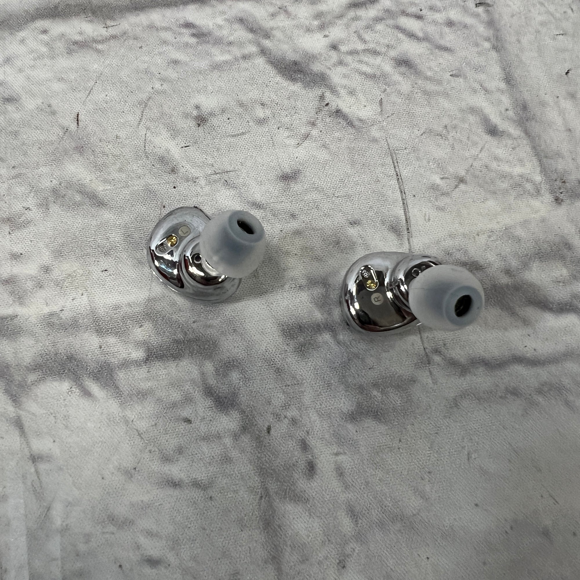 Linsoul SIMGOT EA500 10mm Dynamic Driver in Ear Monitor, Dual Cavity IEM with Replaceable Tuning Nozzle, Detachable 2 Pin OFC Silver Plated Cable for Audiophile
