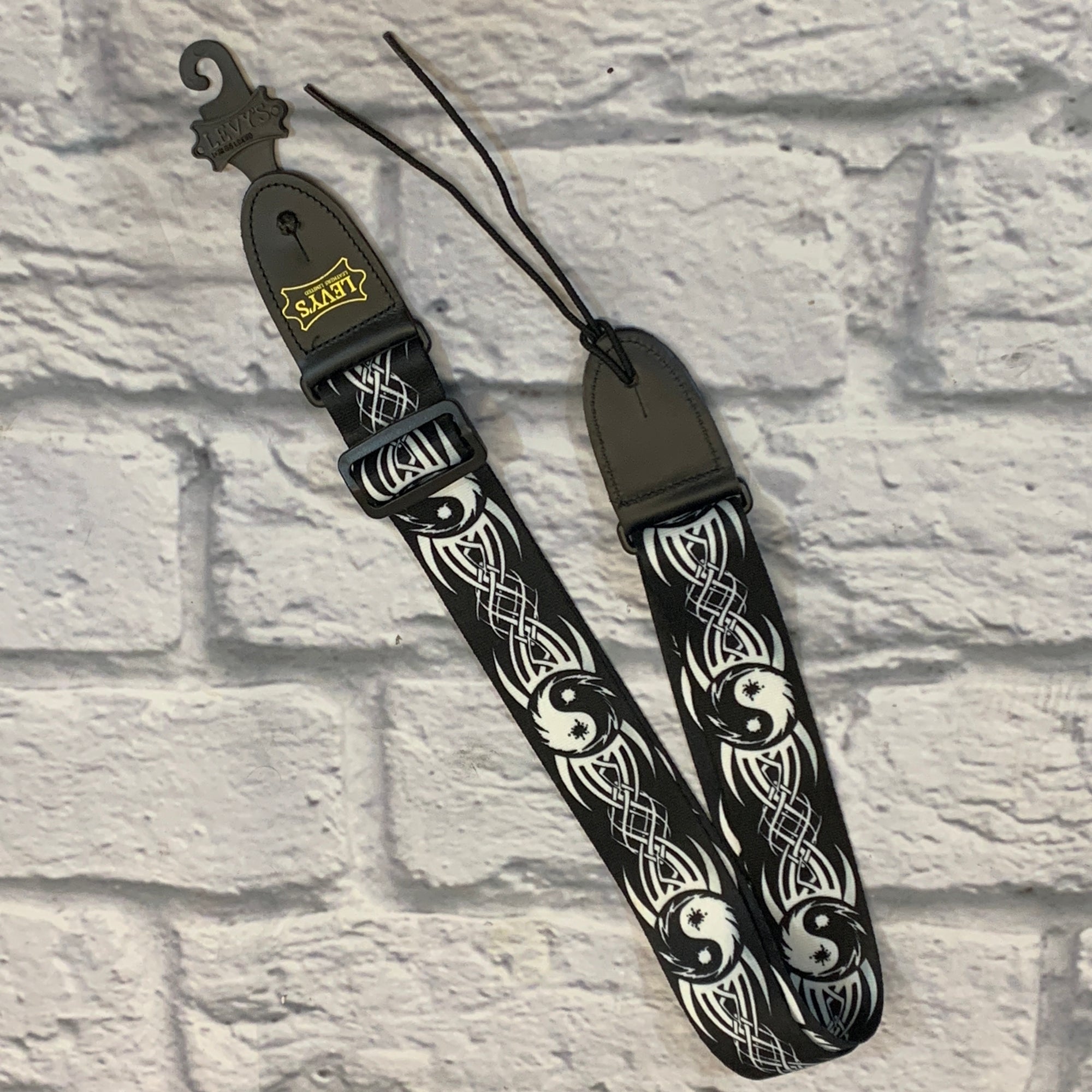 Levy's MP-15 2" Soft Nylon Yin/Yang Guitar Strap