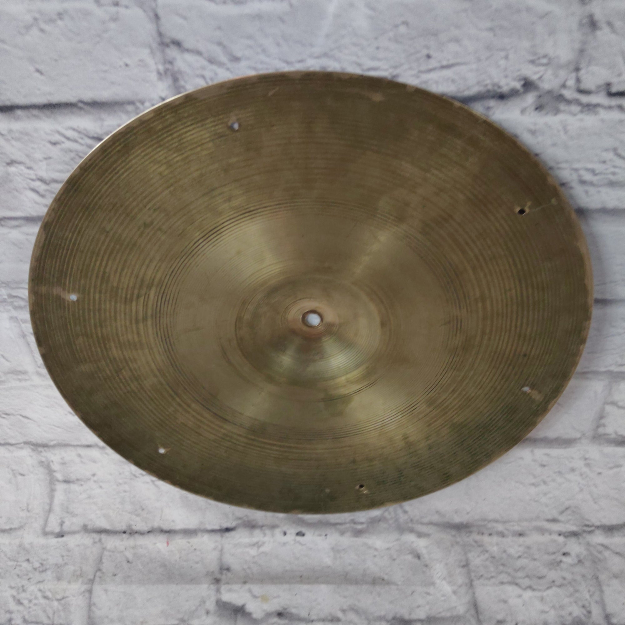 Zildjian Avedis 1500g 18 Crash Cymbal