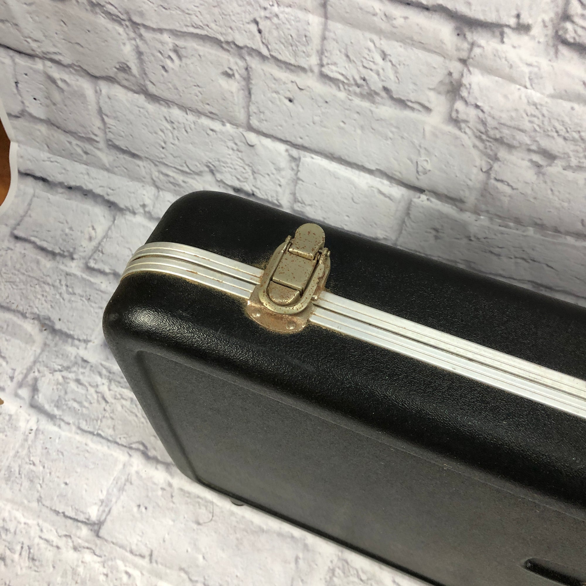 Fender Molded Plastic Electric Guitar Case
