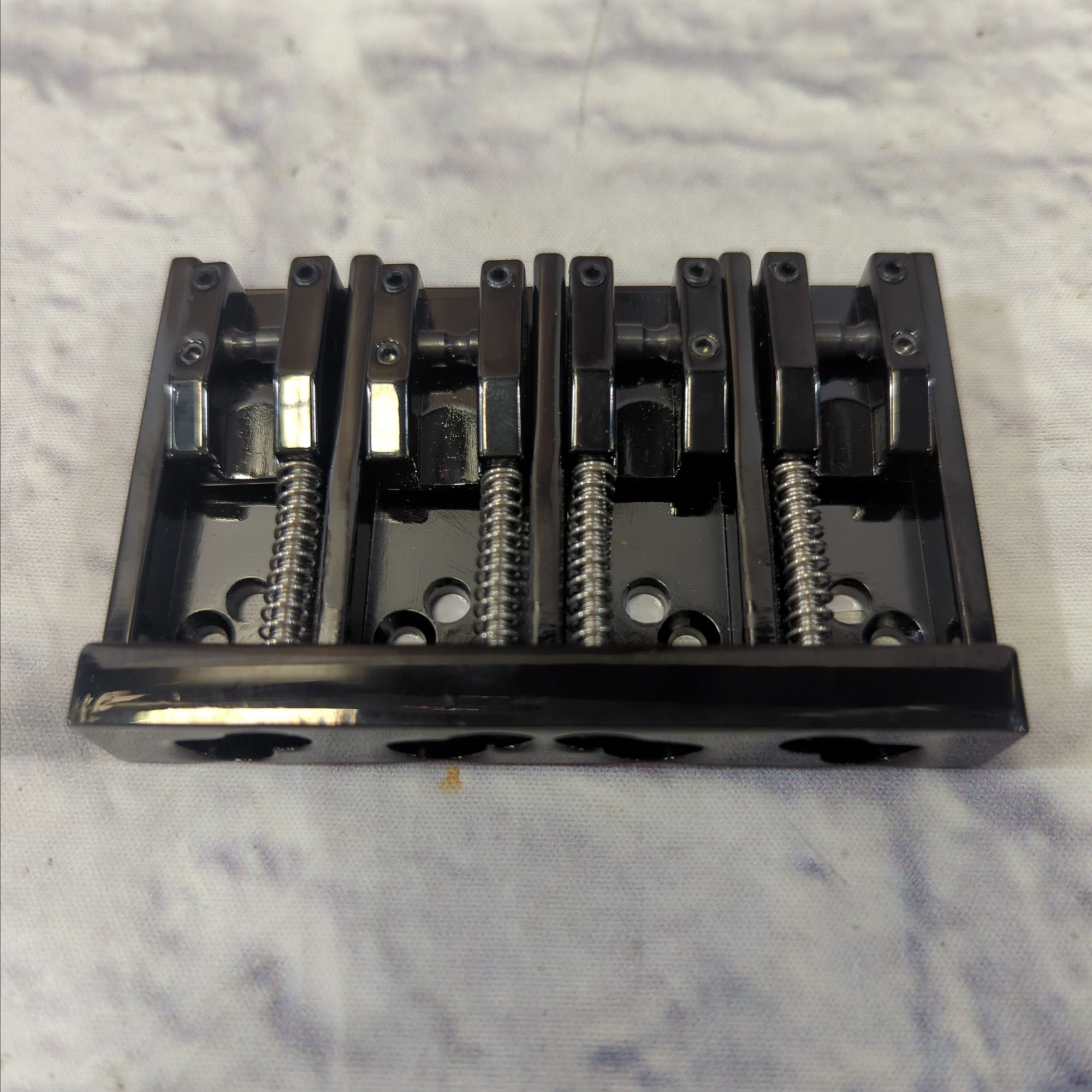 Unknown Bass Bridge 4 String Black