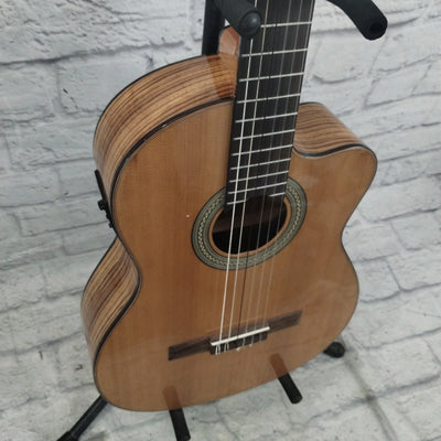 Lucero LC235SCE Nylon Electric Acoustic Guitar