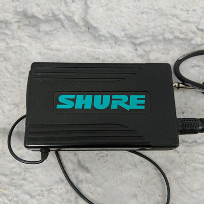 Shure Wireless Guitar System T4G Diversity Receiver and T1G Transmitter