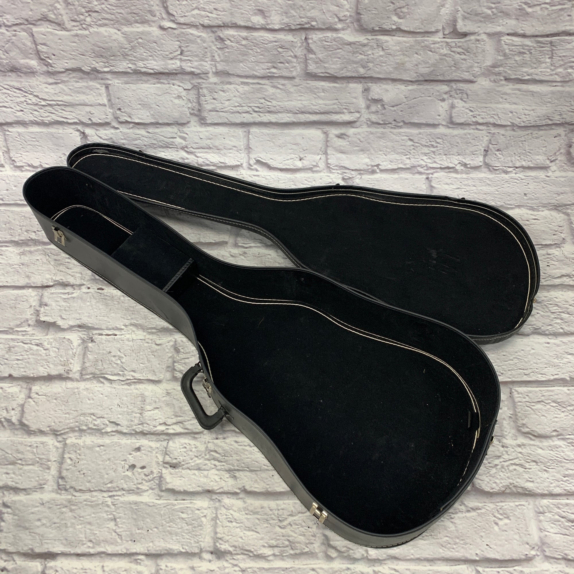 Oscar Schmidt OC9-N Classical Natural w/ Case
