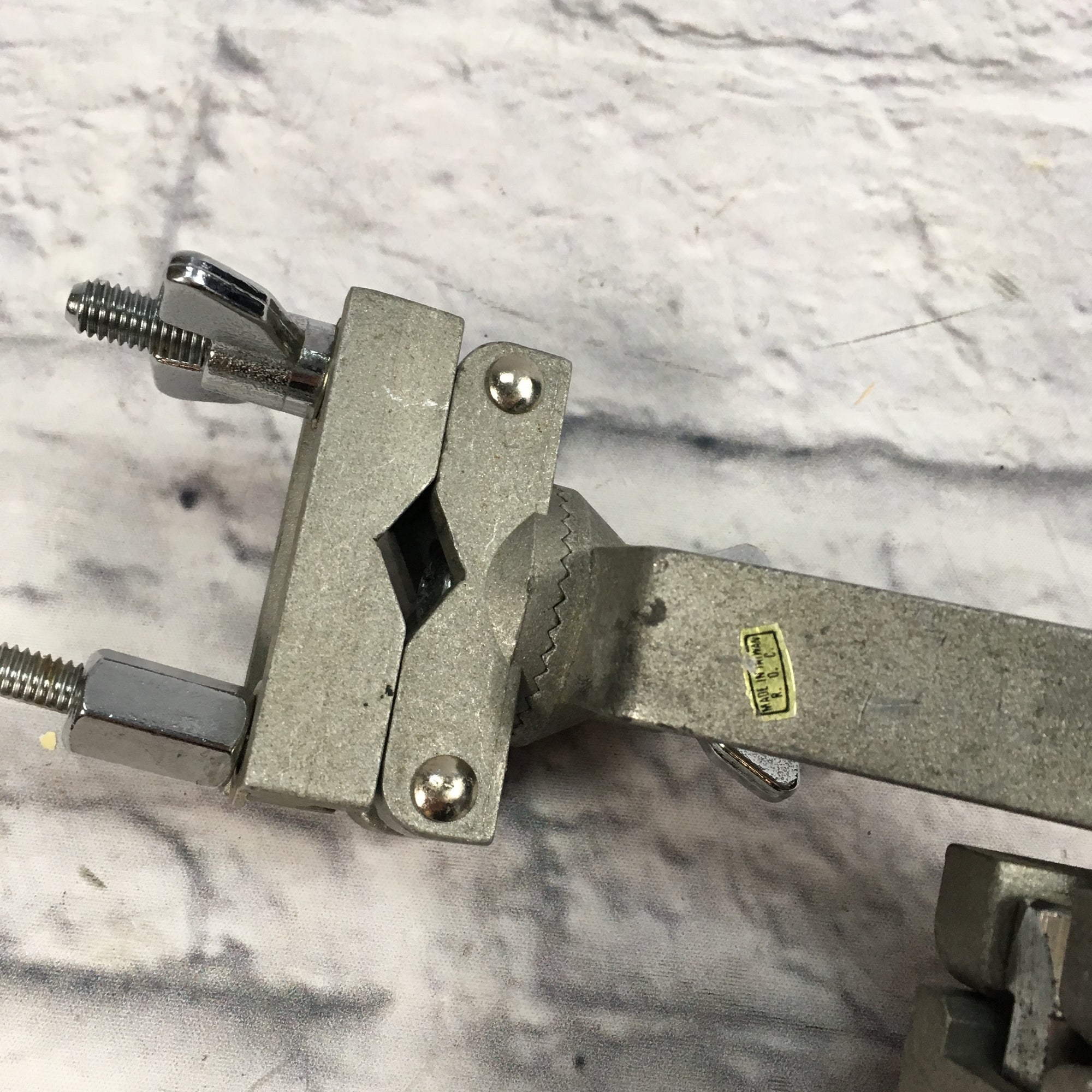 Unknown DJ Drum Percussion Multi-Clamp