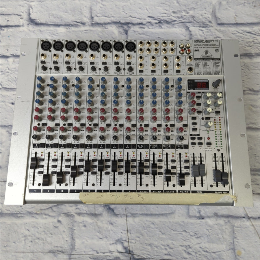 Behringer UB2222FX-Pro Rack Mixer