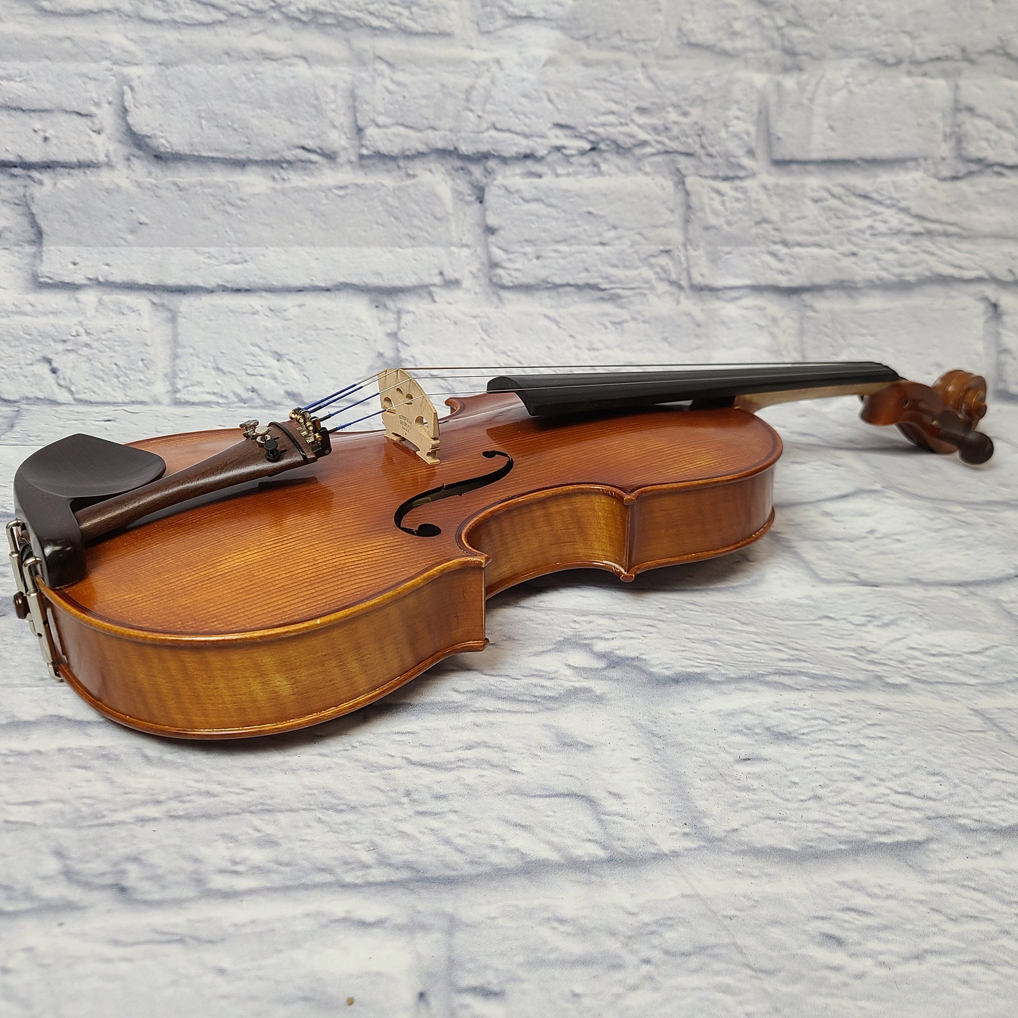 Otto Benjamin MA300 P13605-75 16'' Viola