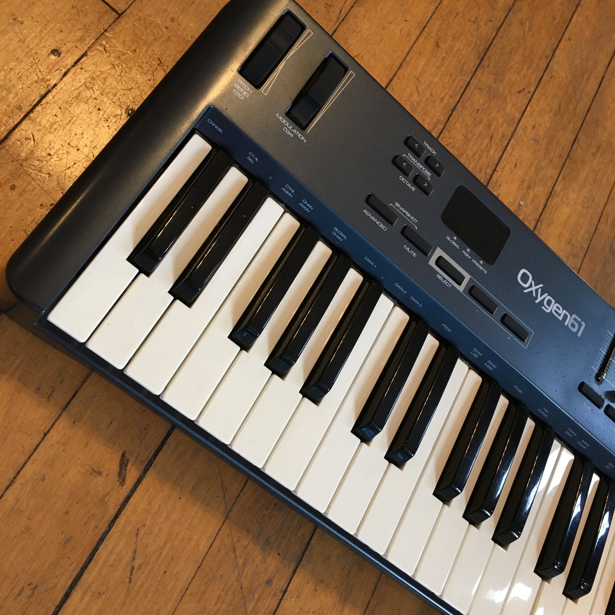 M-Audio Oxygen 61 Midi Controller