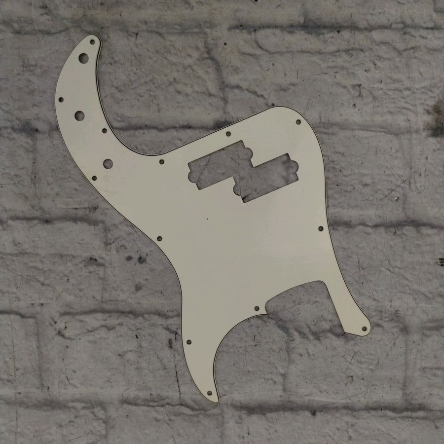 Unknown P-Bass Pickgaurd Pickguard
