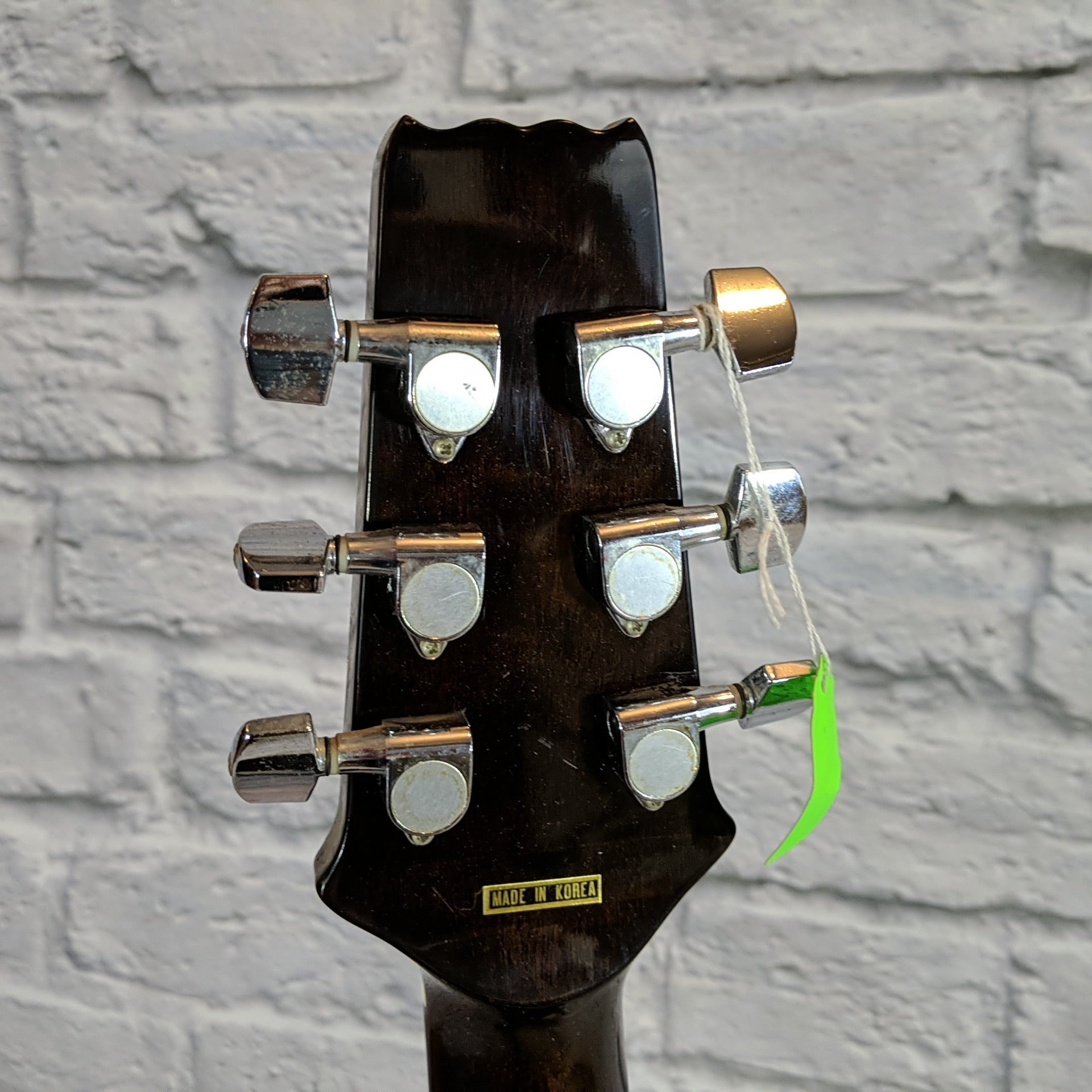 Aria AW 250 VS Acoustic Guitar in Vintage Sunburst