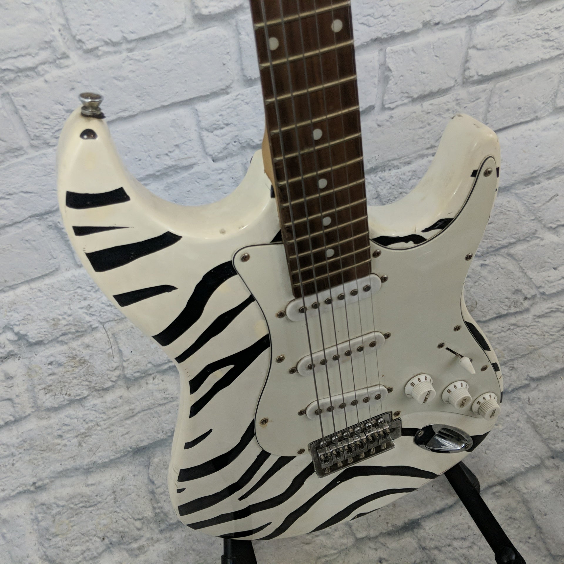 Crescent Zebra Guitar