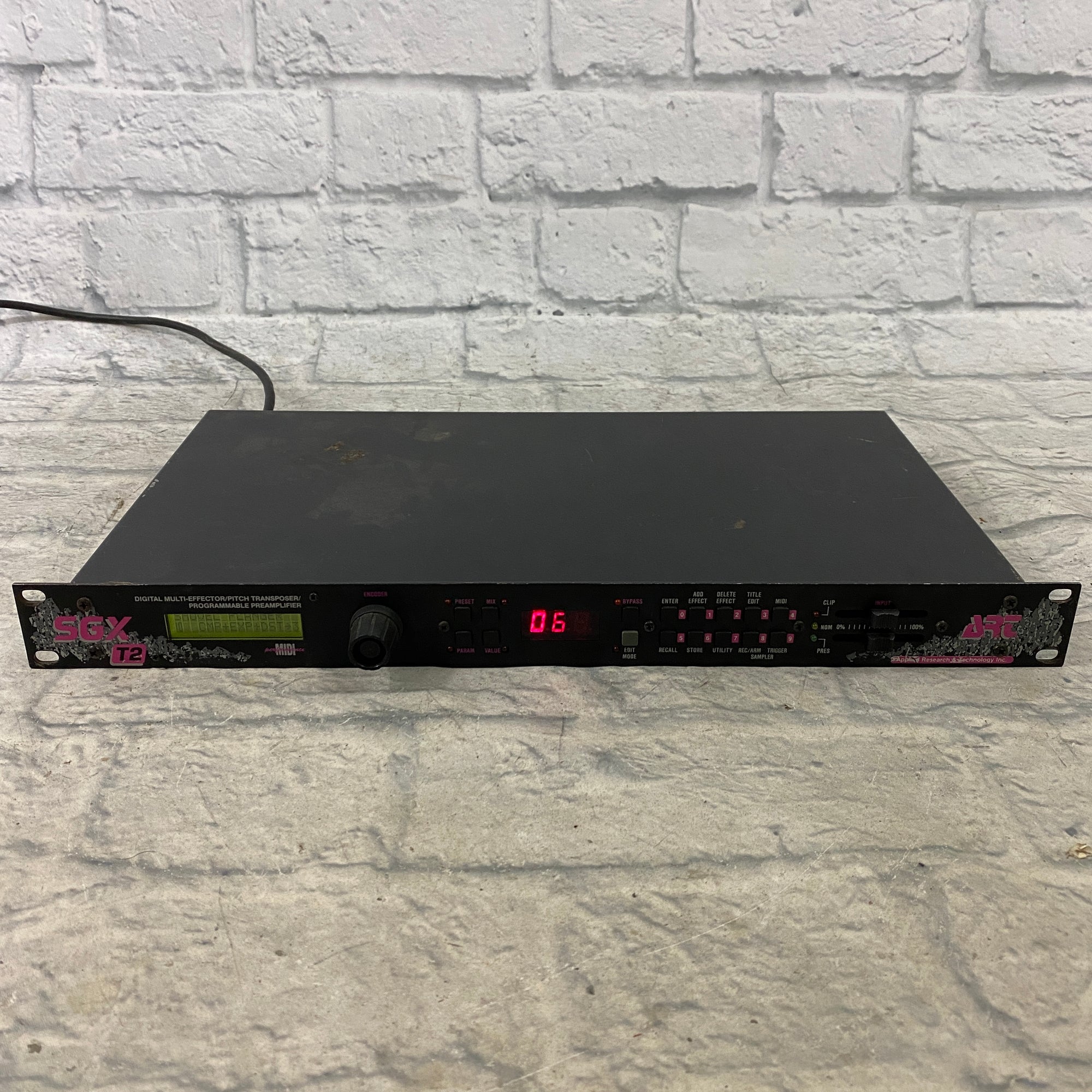 Art SGX T2 Digital Multi-Effect Pitch Shifter Preamp Rackmount MIDI