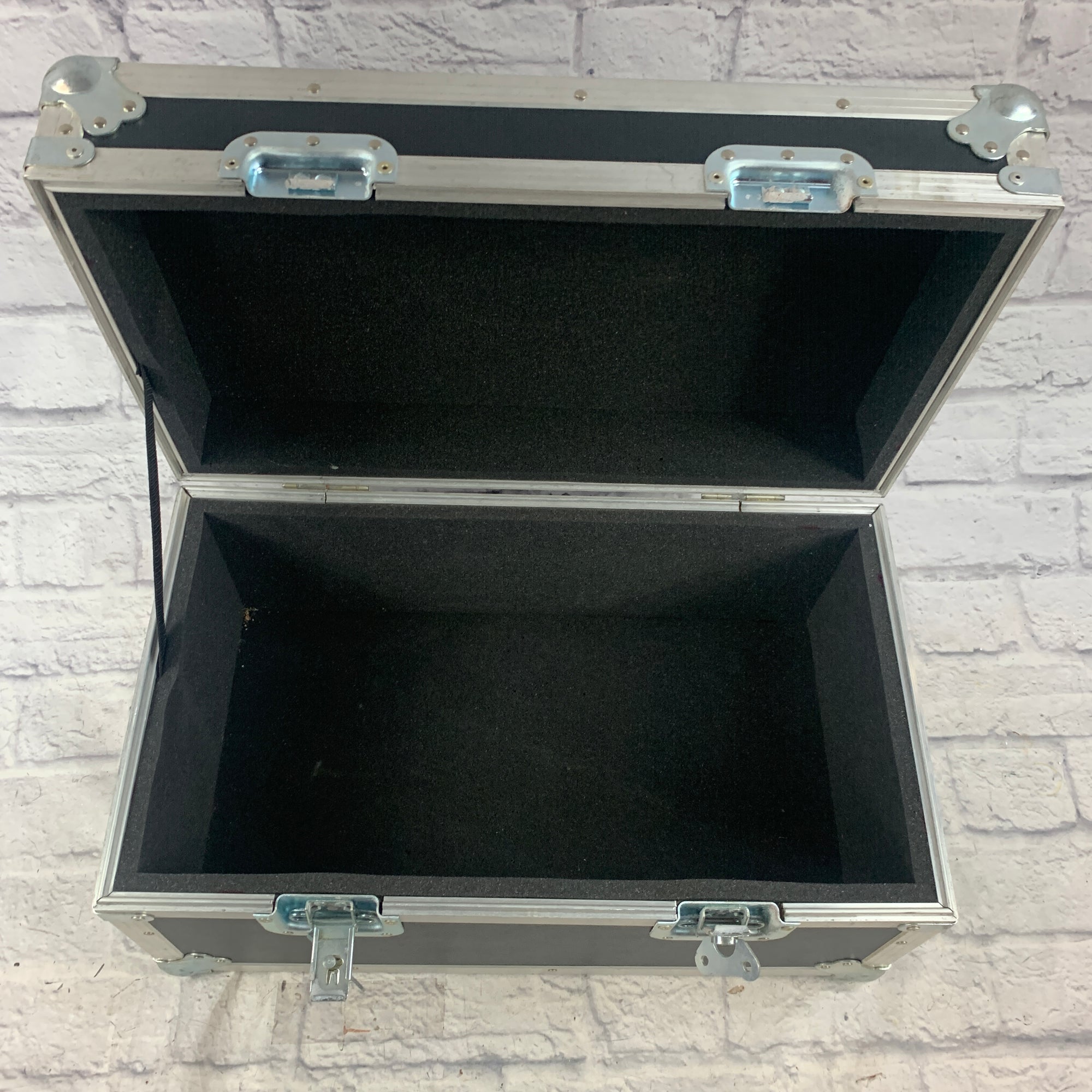 Unknown Accessory Case DJ Case