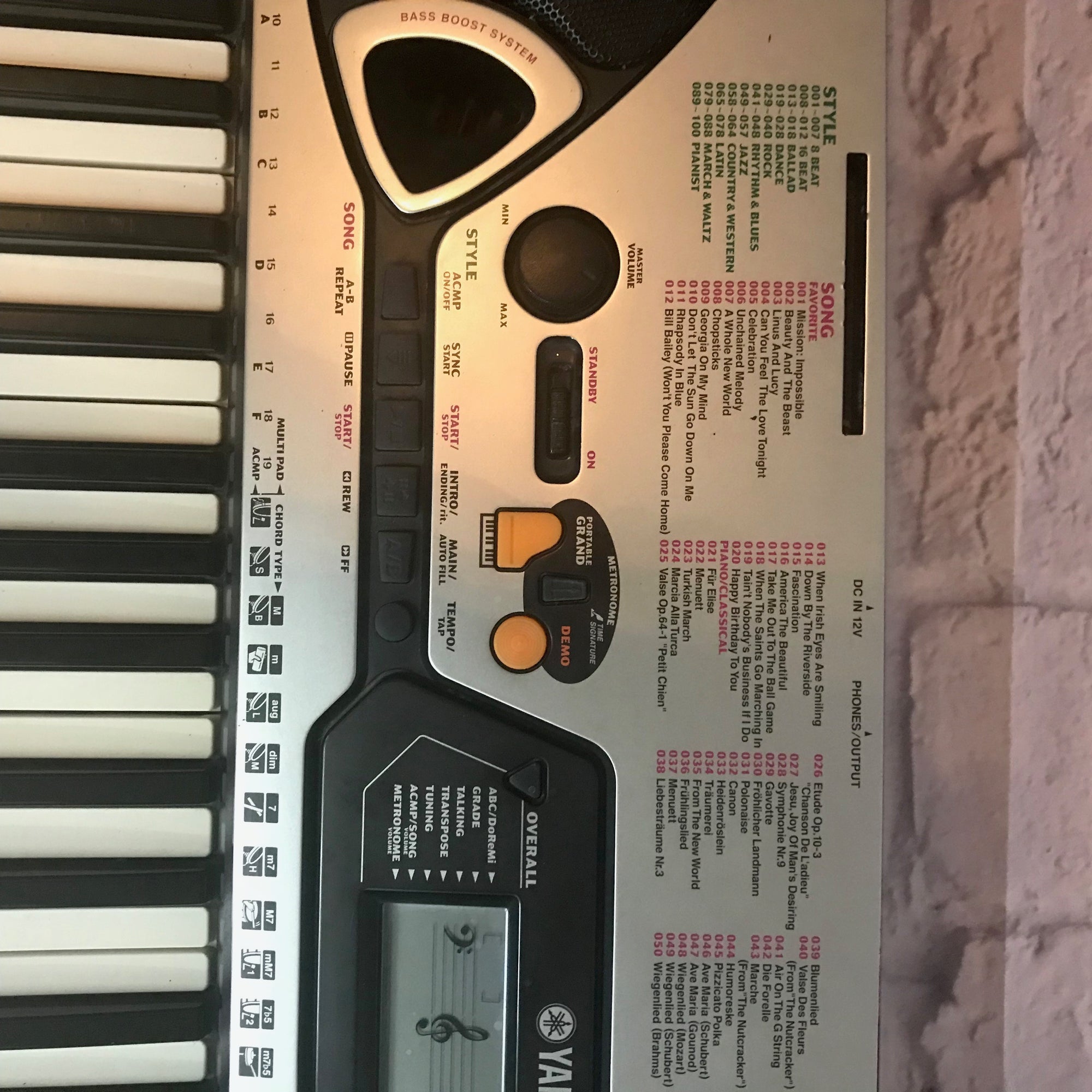 Yamaha EZ-20 61 Key Keyboard