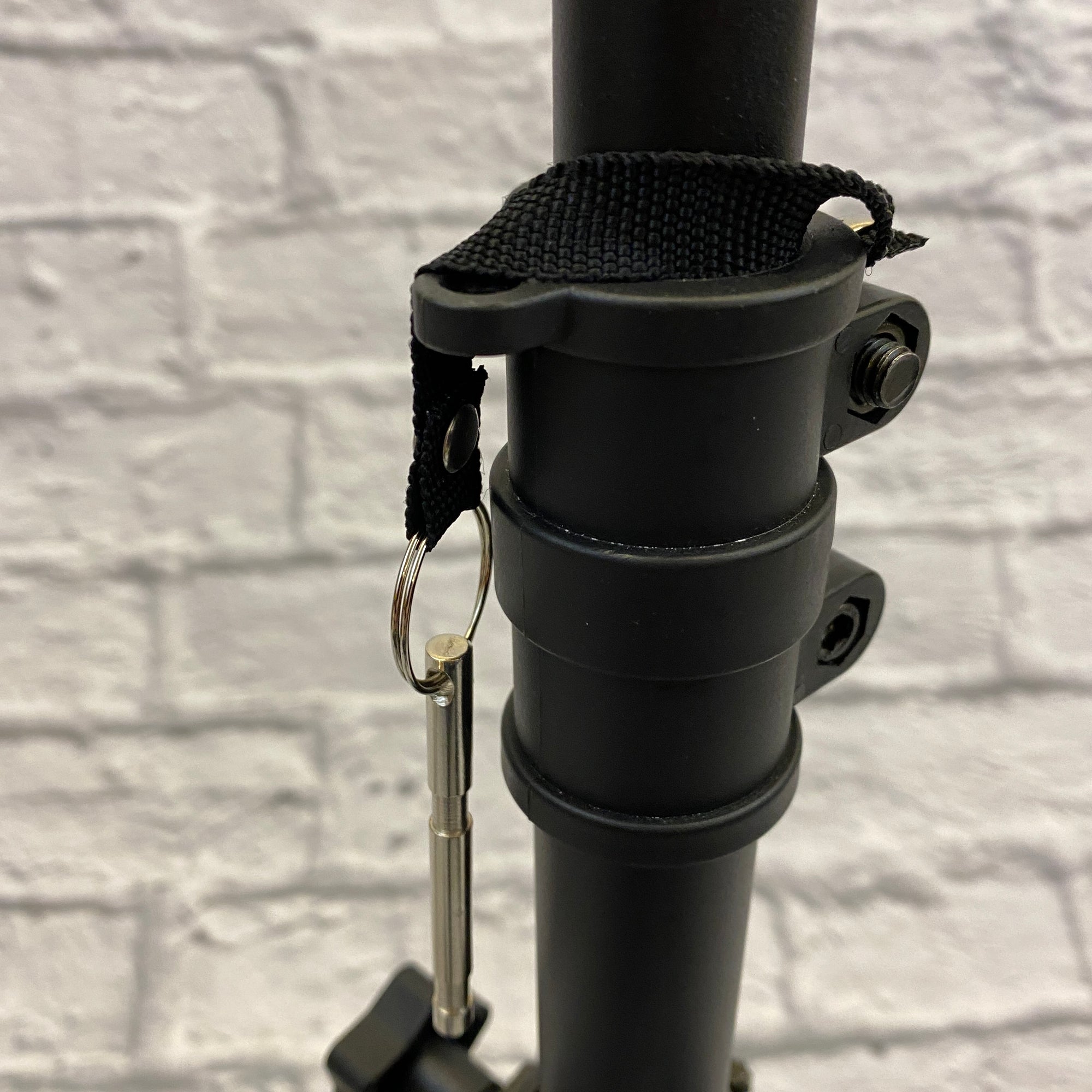 Harbinger Speaker Stands w/ Carrying Bag