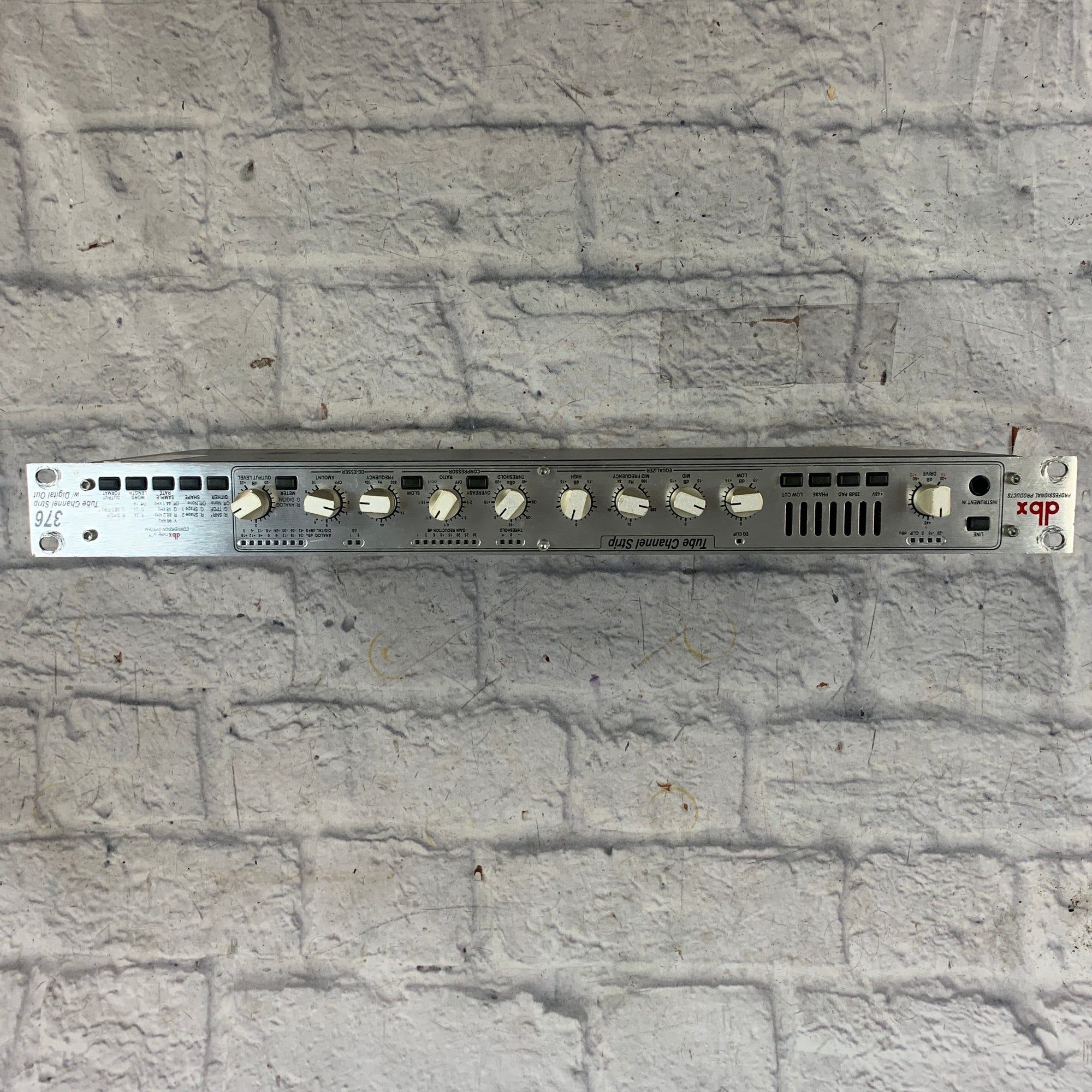 DBX 376 Tube Channel Strip with Digital Out