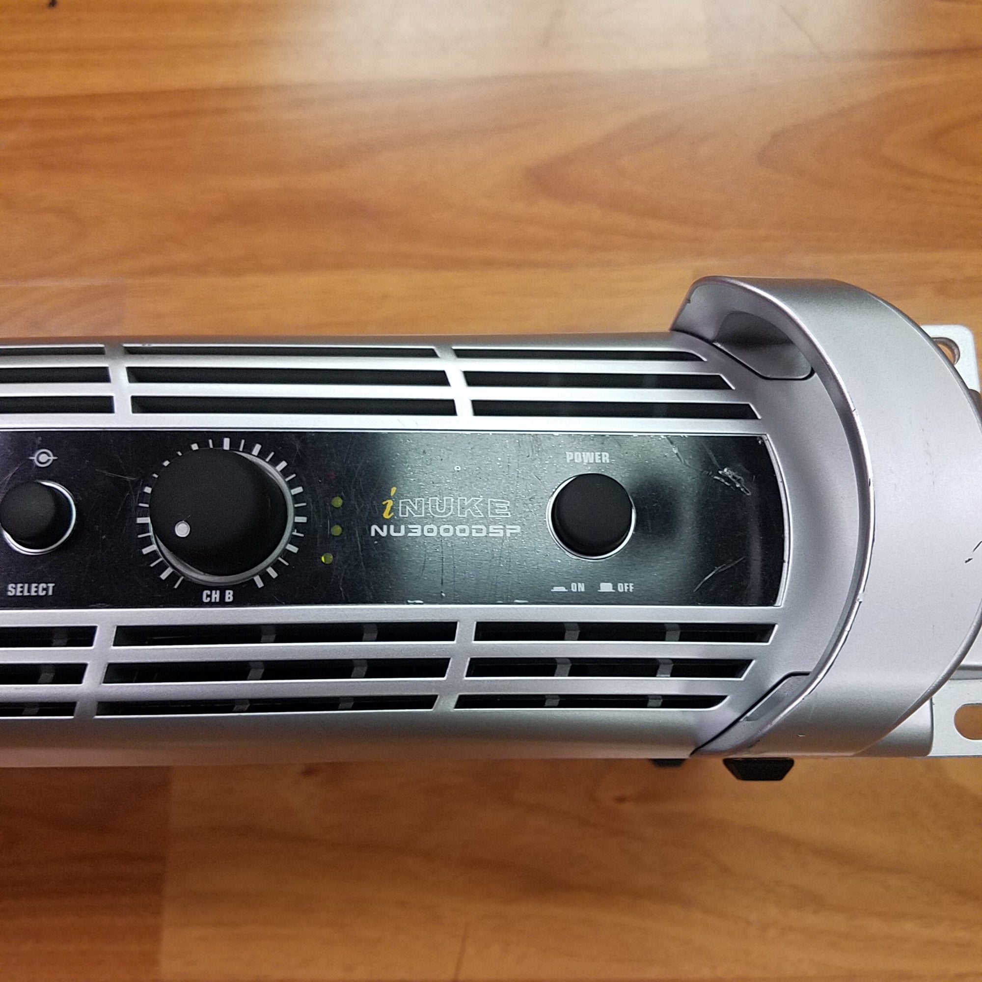 Behringer NU3000DSP Power Amp - Evolution Music