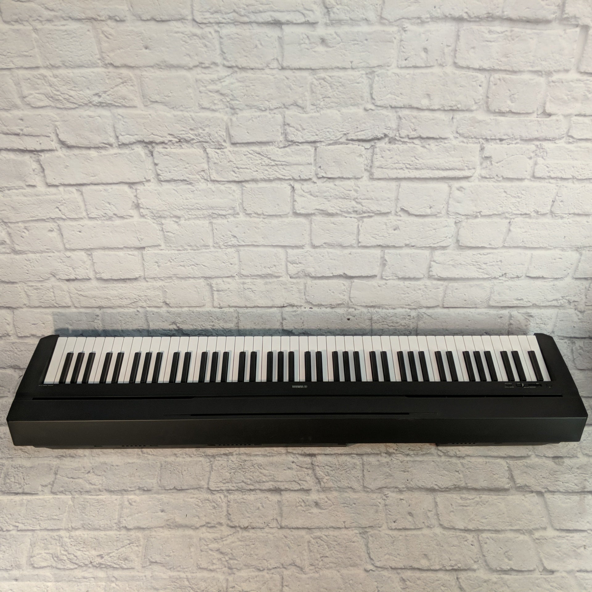 pedal yamaha p45 Yamaha P-45 Digital Piano with Sustain Pedal