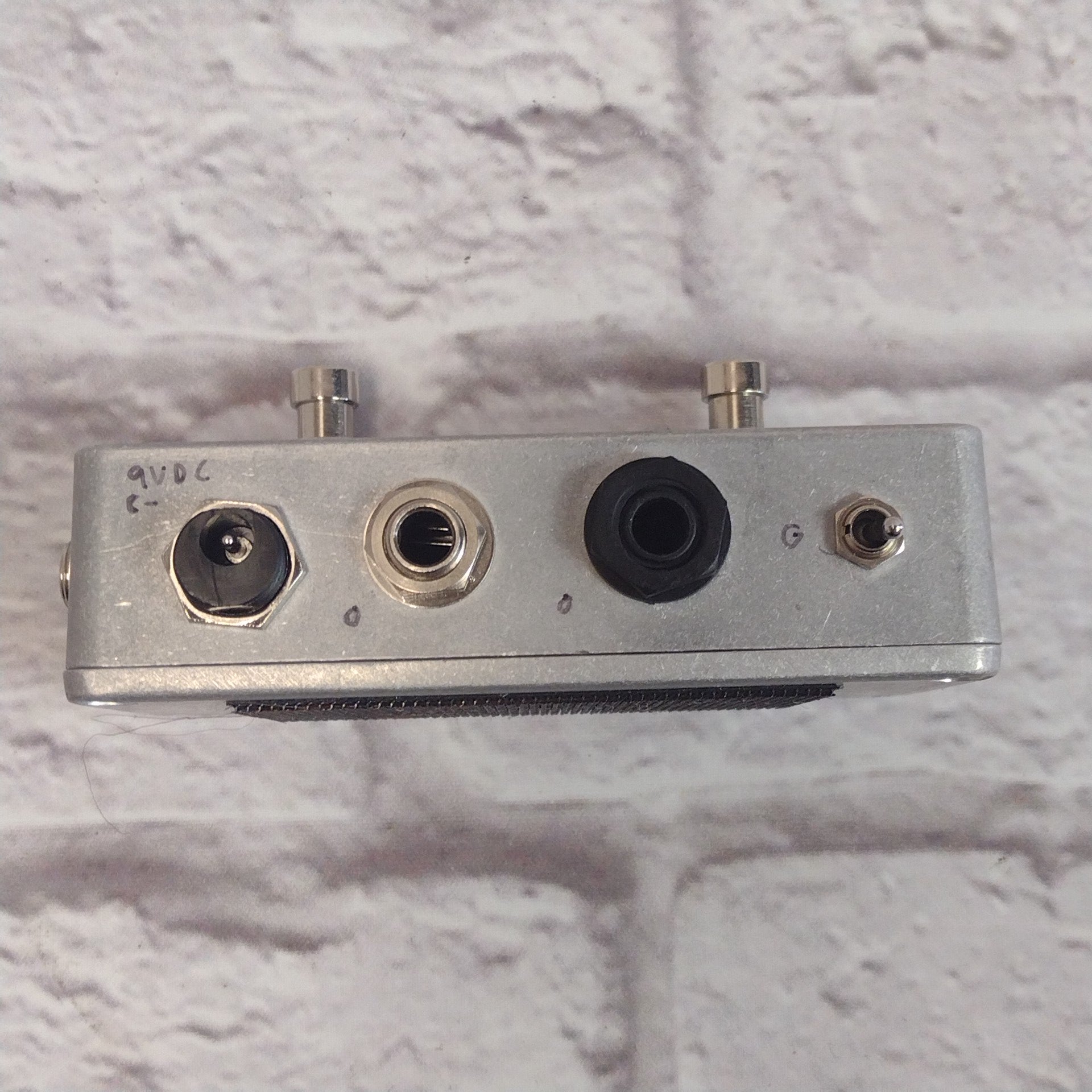 Saturnworks ABY Pedal