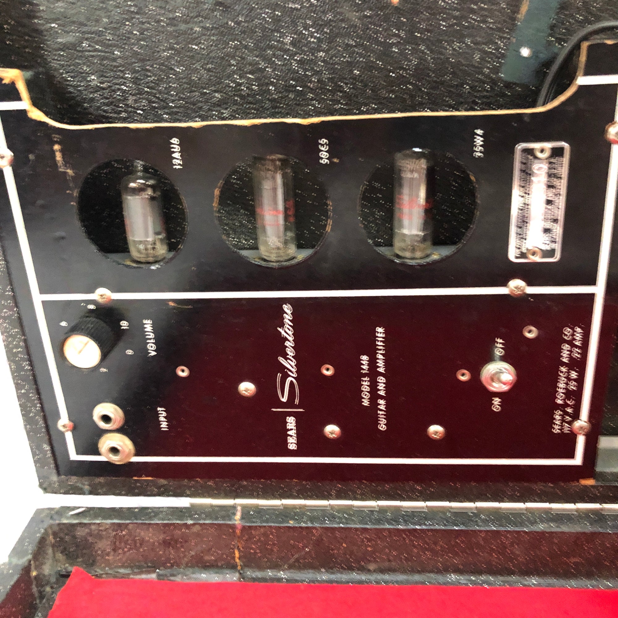 Silvertone Model 1448 Single Pickup with Amp in Case