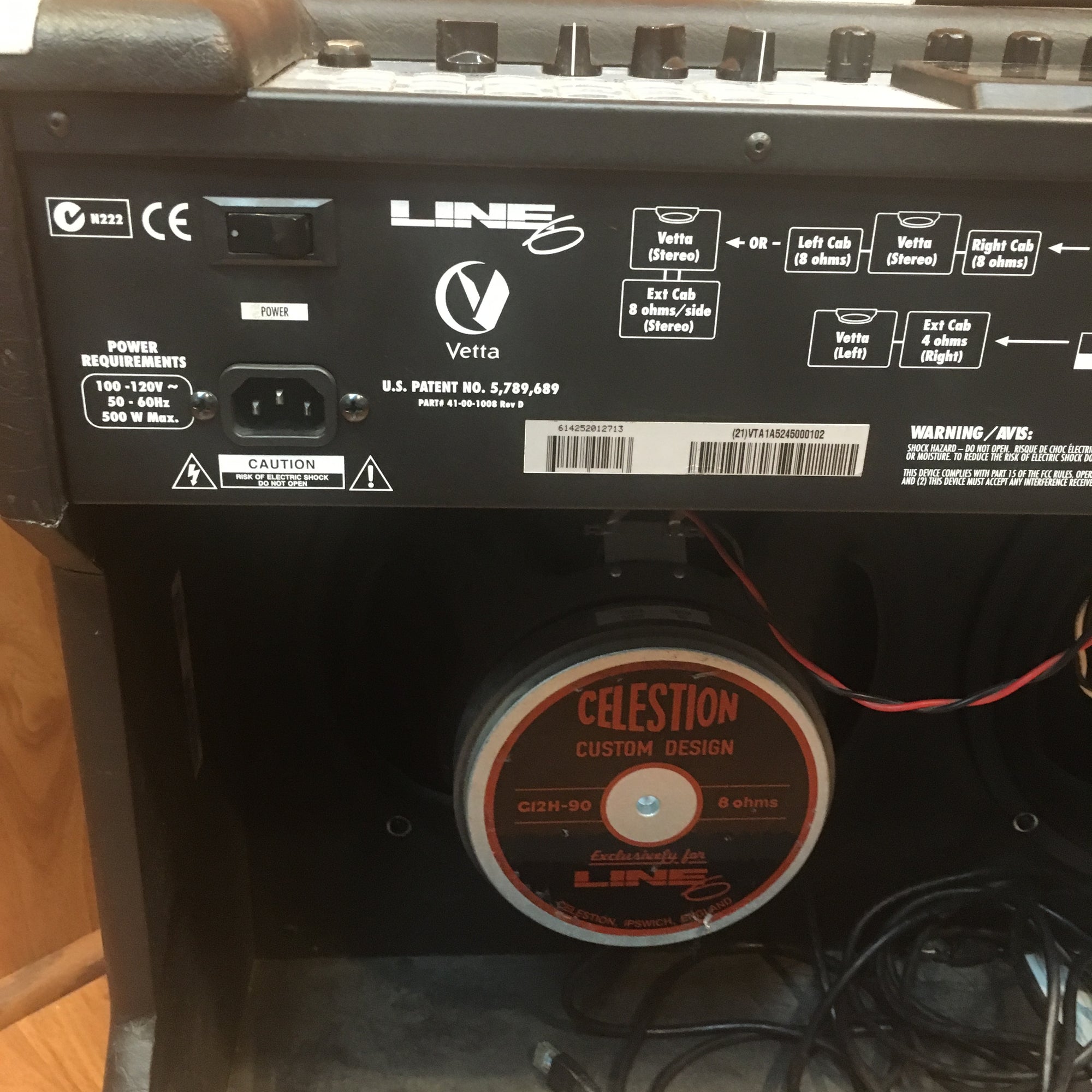 Line 6 Vetta 2x12 Modeling Combo Amp w/ FBV Shortboard