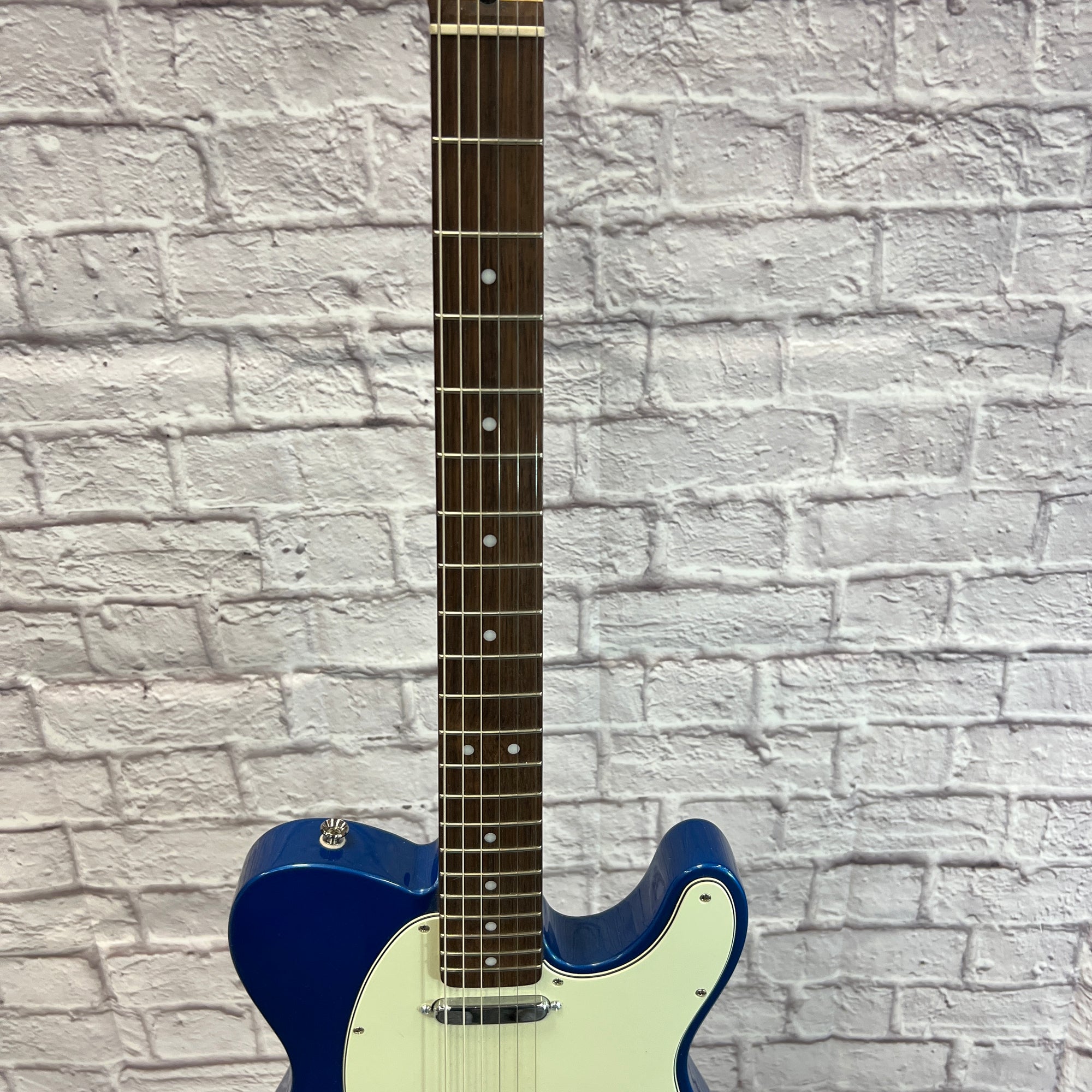 Squier Bullet Telecaster Lake Placid Blue Electric Guitar