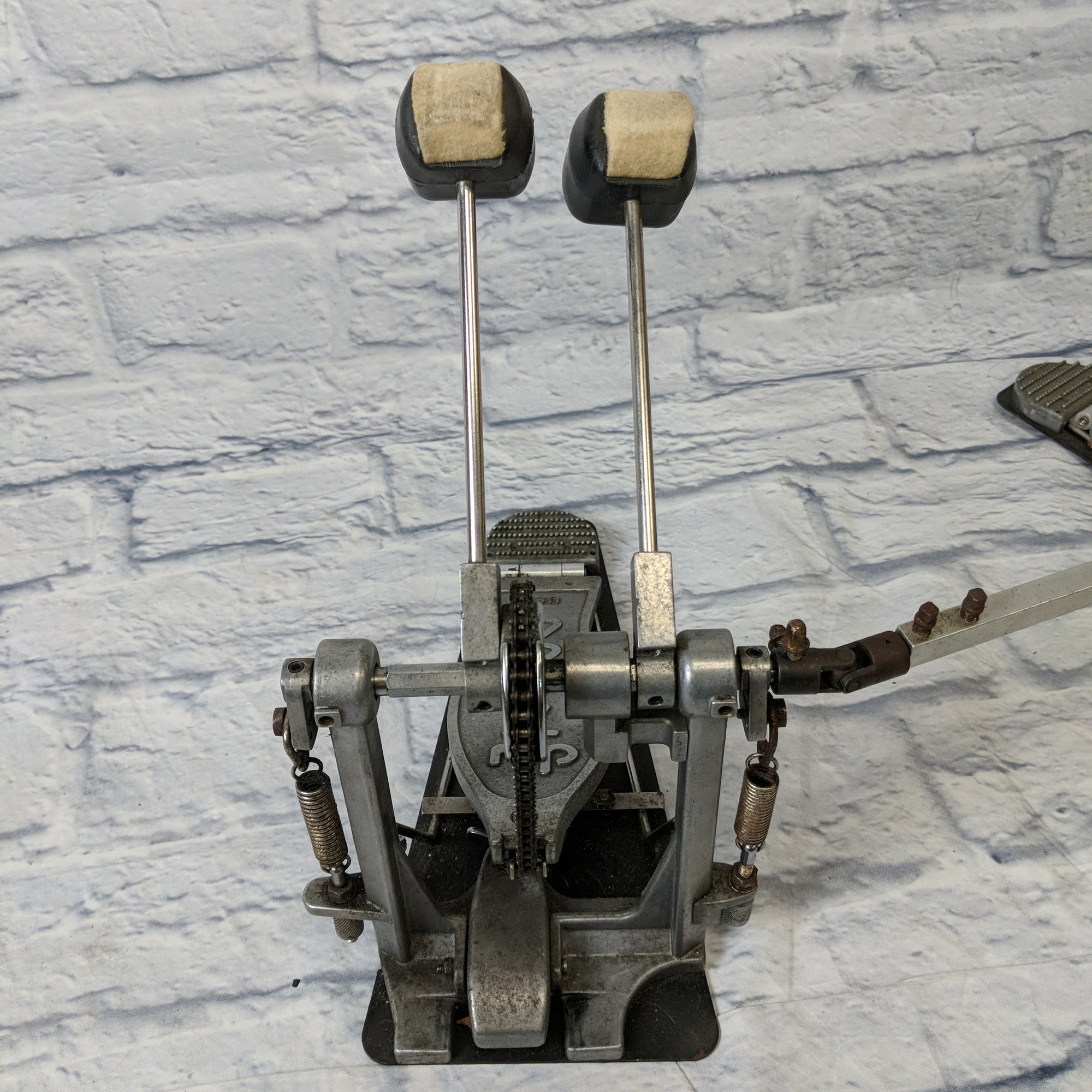 DW 7000 Double Kick Pedal