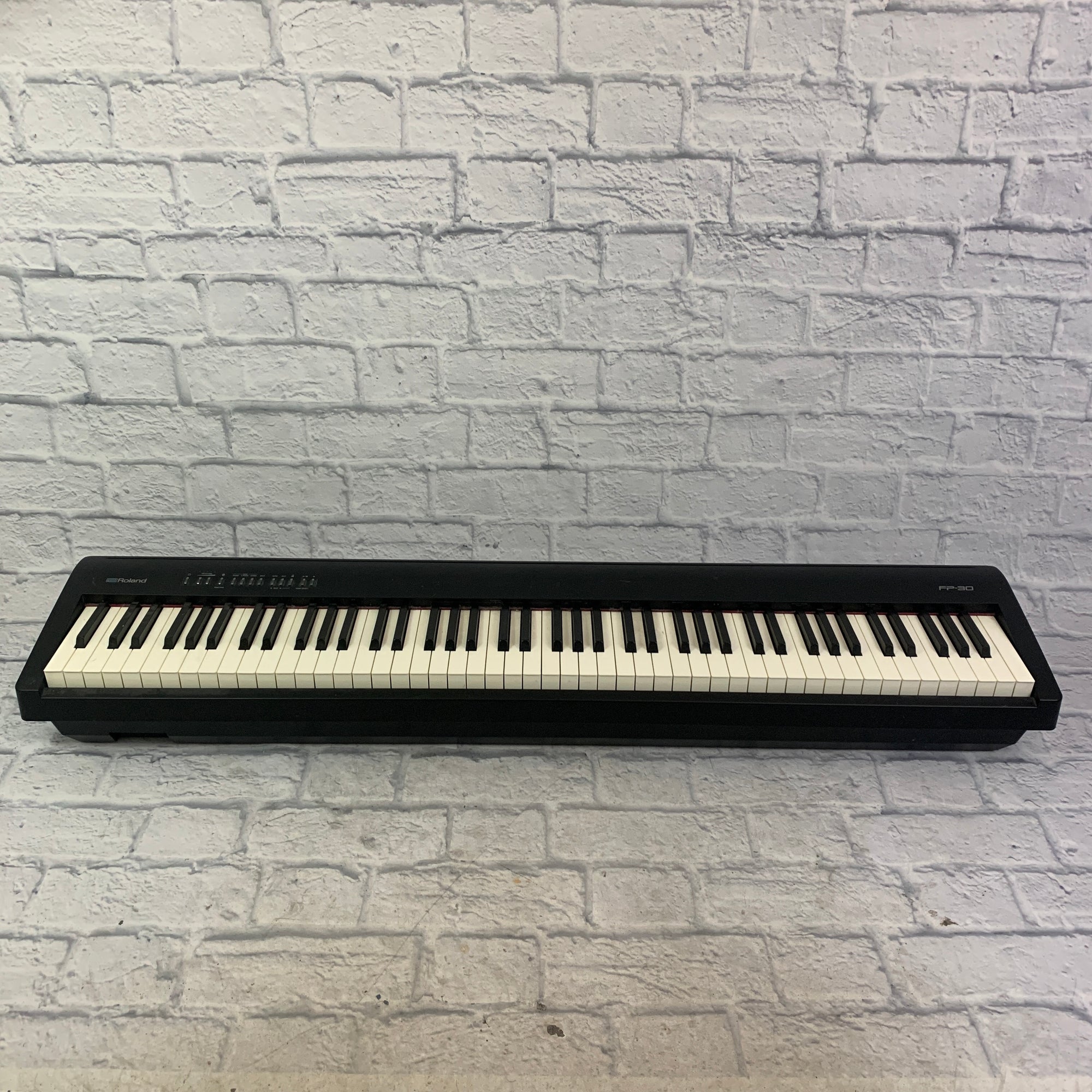 Roland FP-30 Digital Piano
