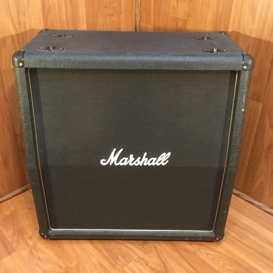 ** Marshall AVT412 Lead 412 Slant Guitar Cabinet