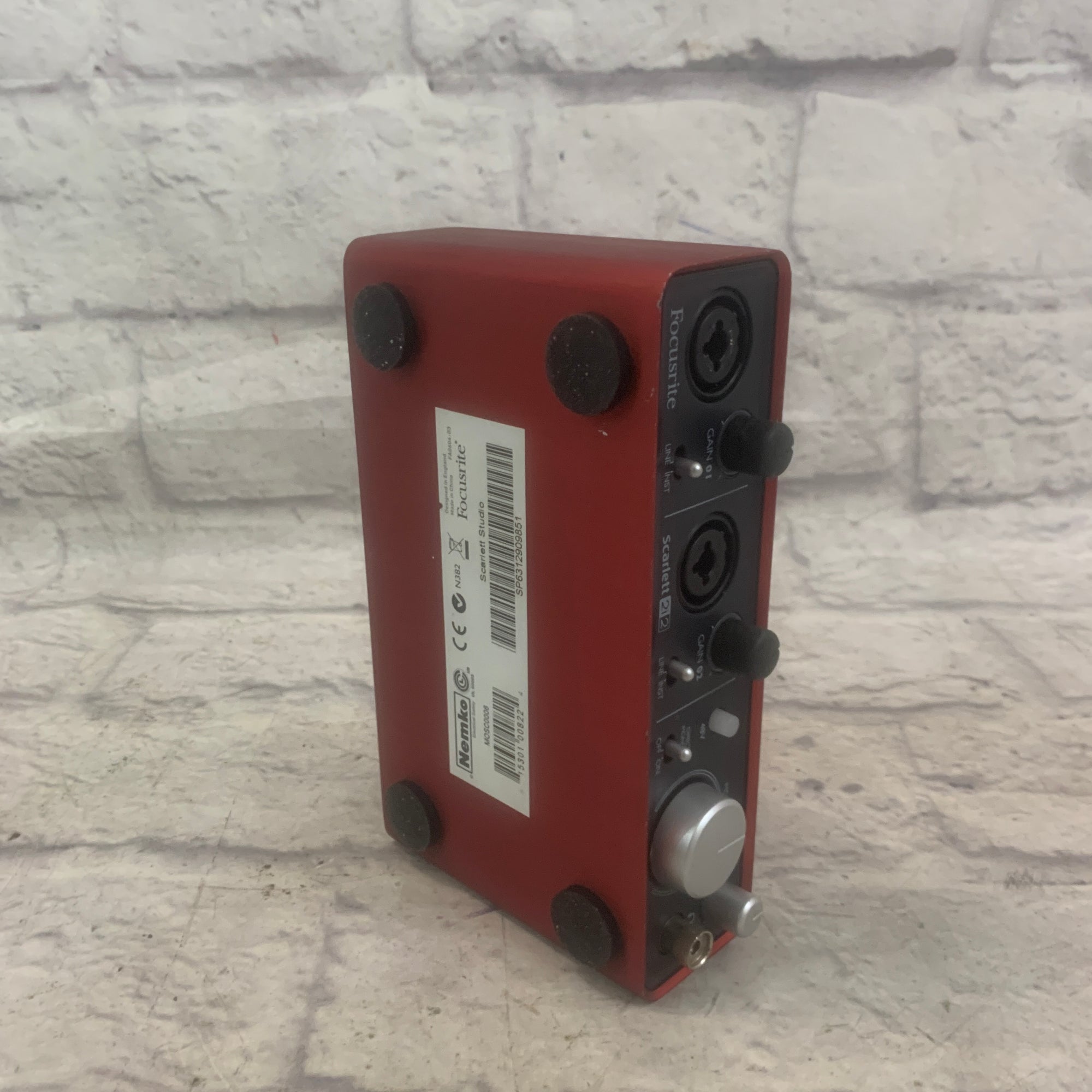 Focusrite Scarlett 2i2 2nd Gen Controller