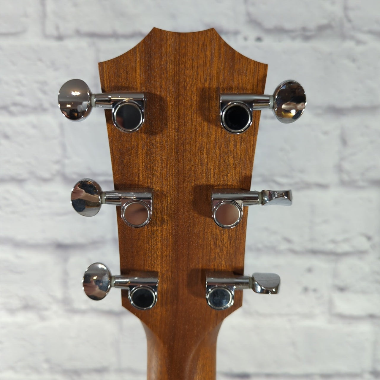 Taylor Big Baby BBT Acoustic Guitar