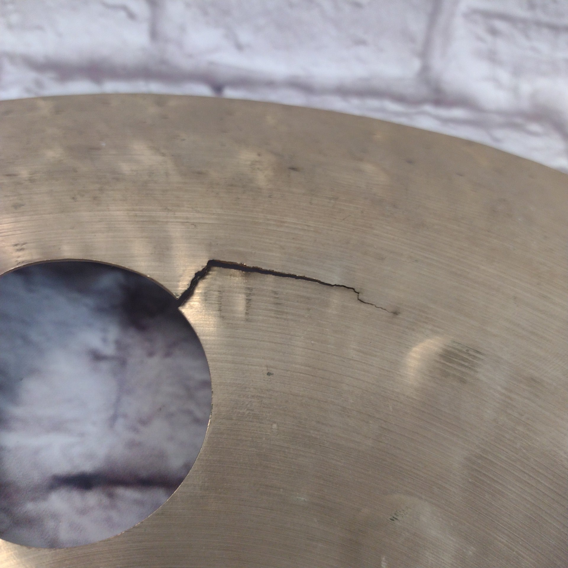 Diril 16 China CRACKED China Cymbal