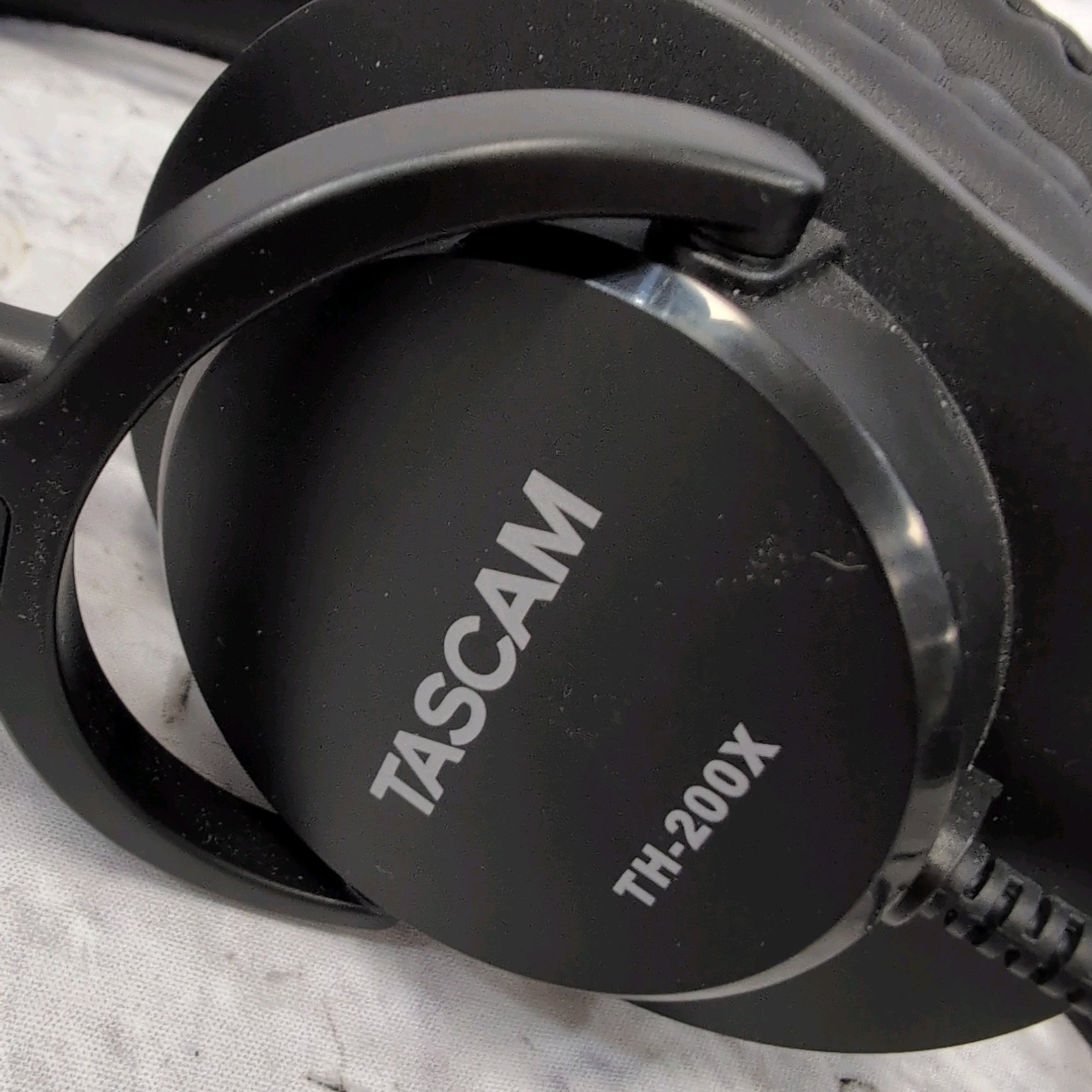 Tascam TH200X Headphones