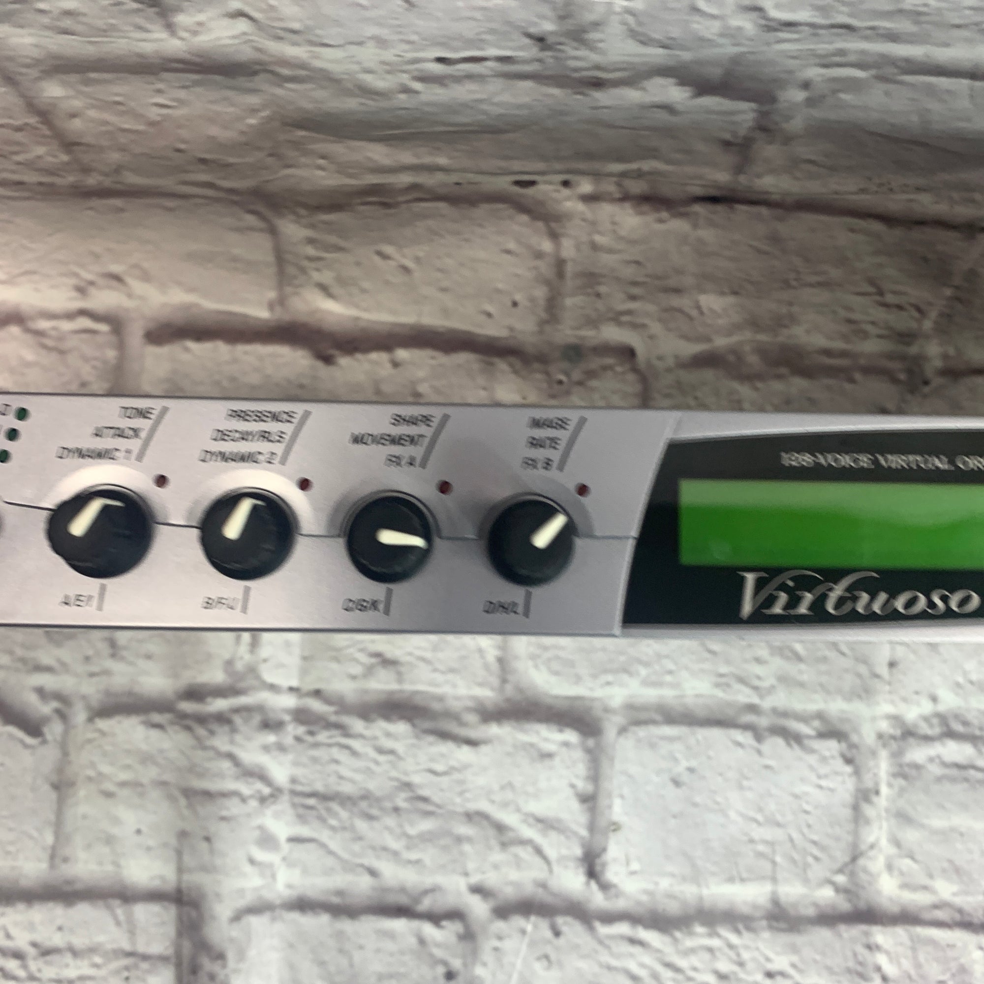 E-Mu Virtuoso 2000 Rack Synth