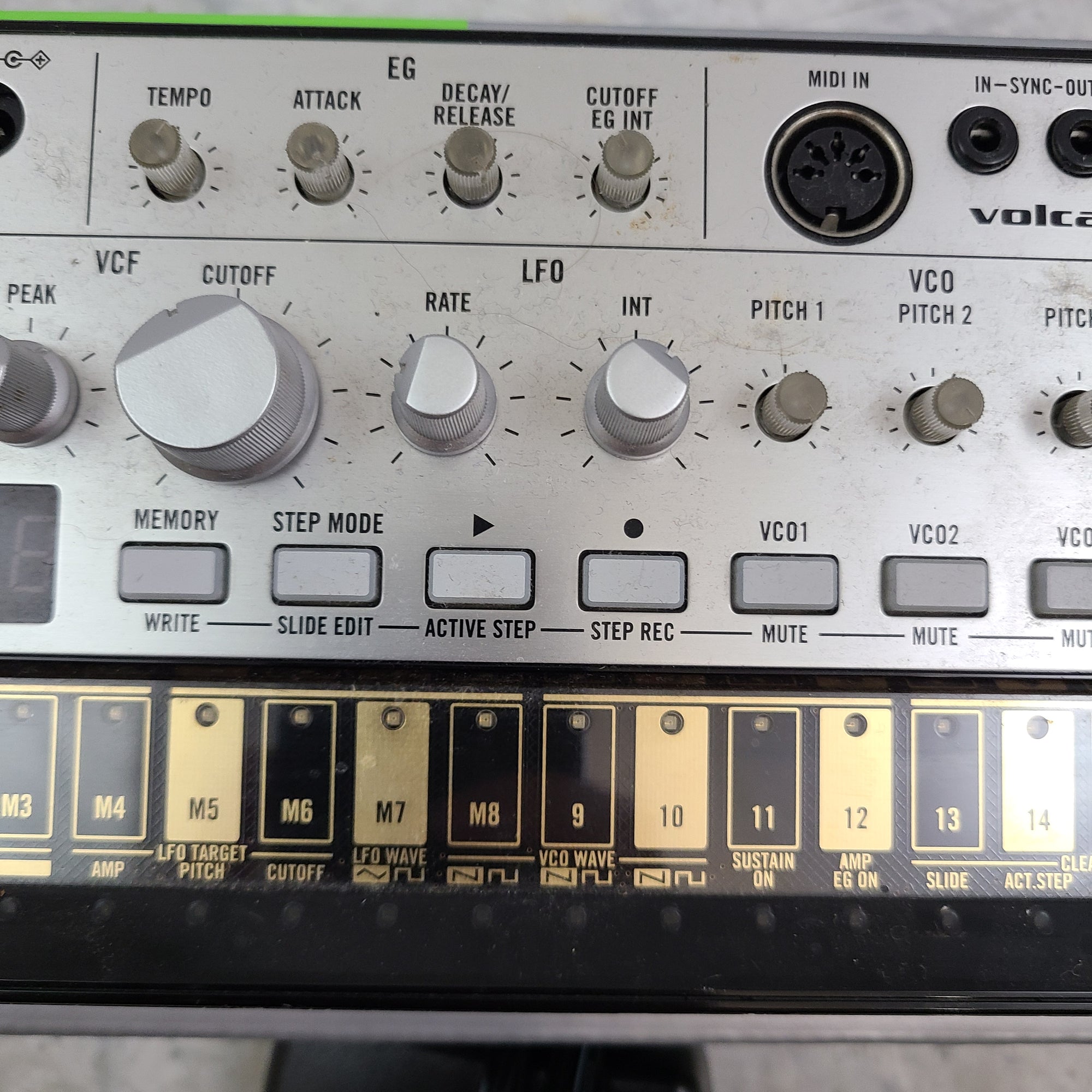 Korg Volca Bass Analog Bass Synth - Evolution Music