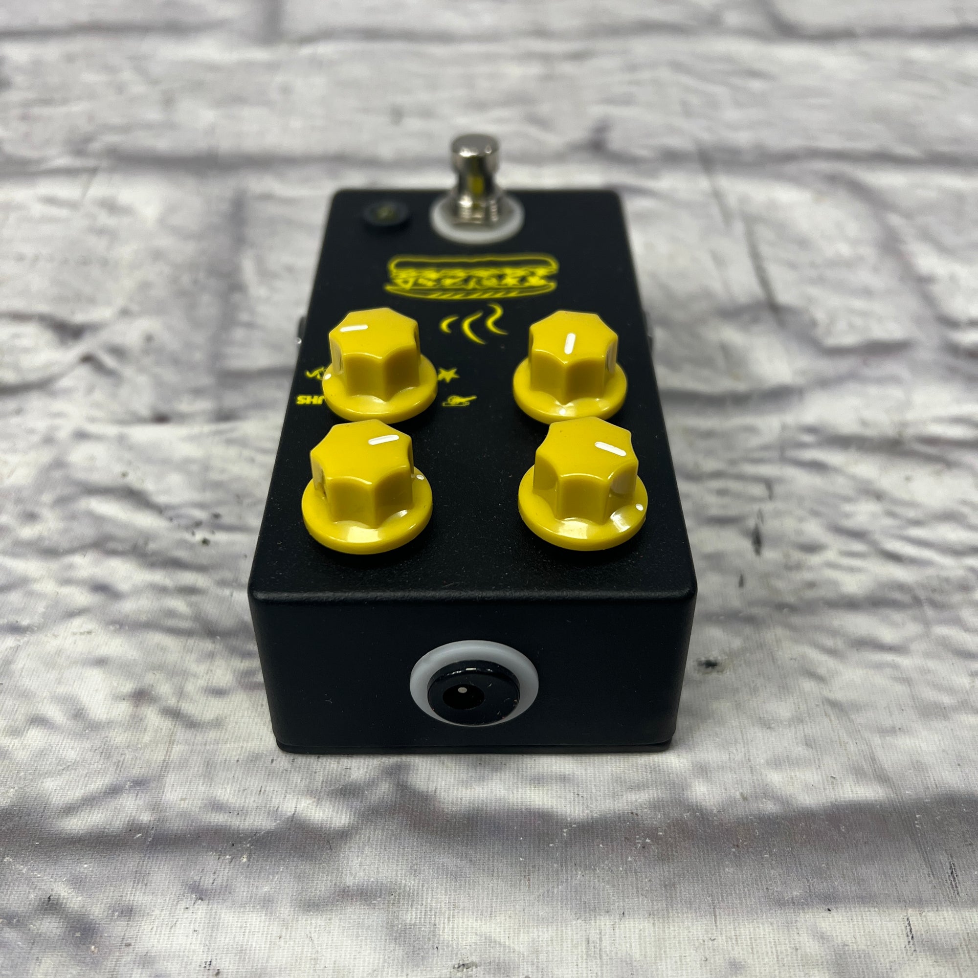 JHS Muffuletta Fuzz Pedal
