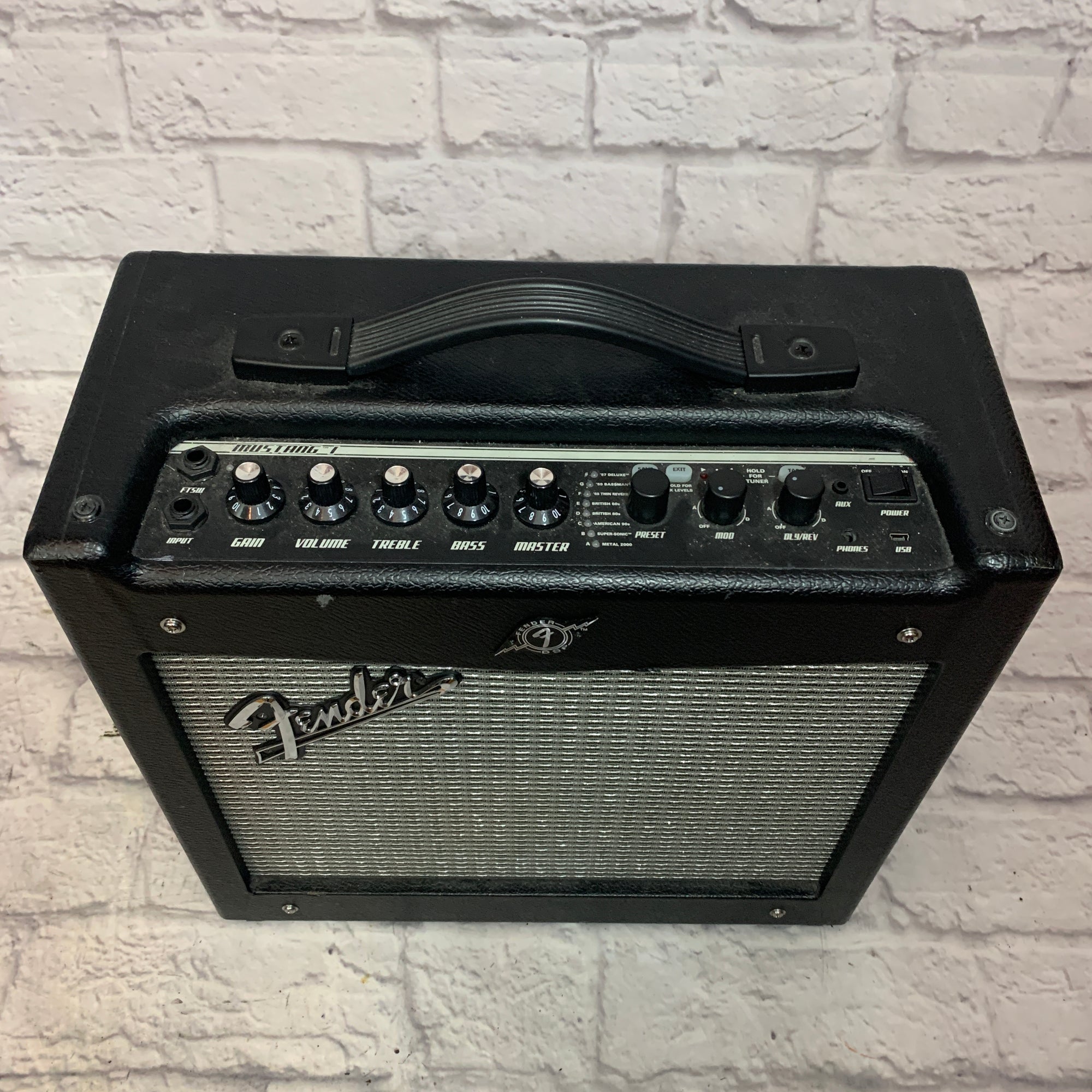 Fender Mustang 1 Guitar Amp