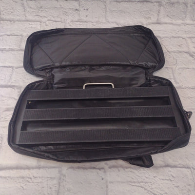 Unknown Pedalboard w/ Bag 20x7