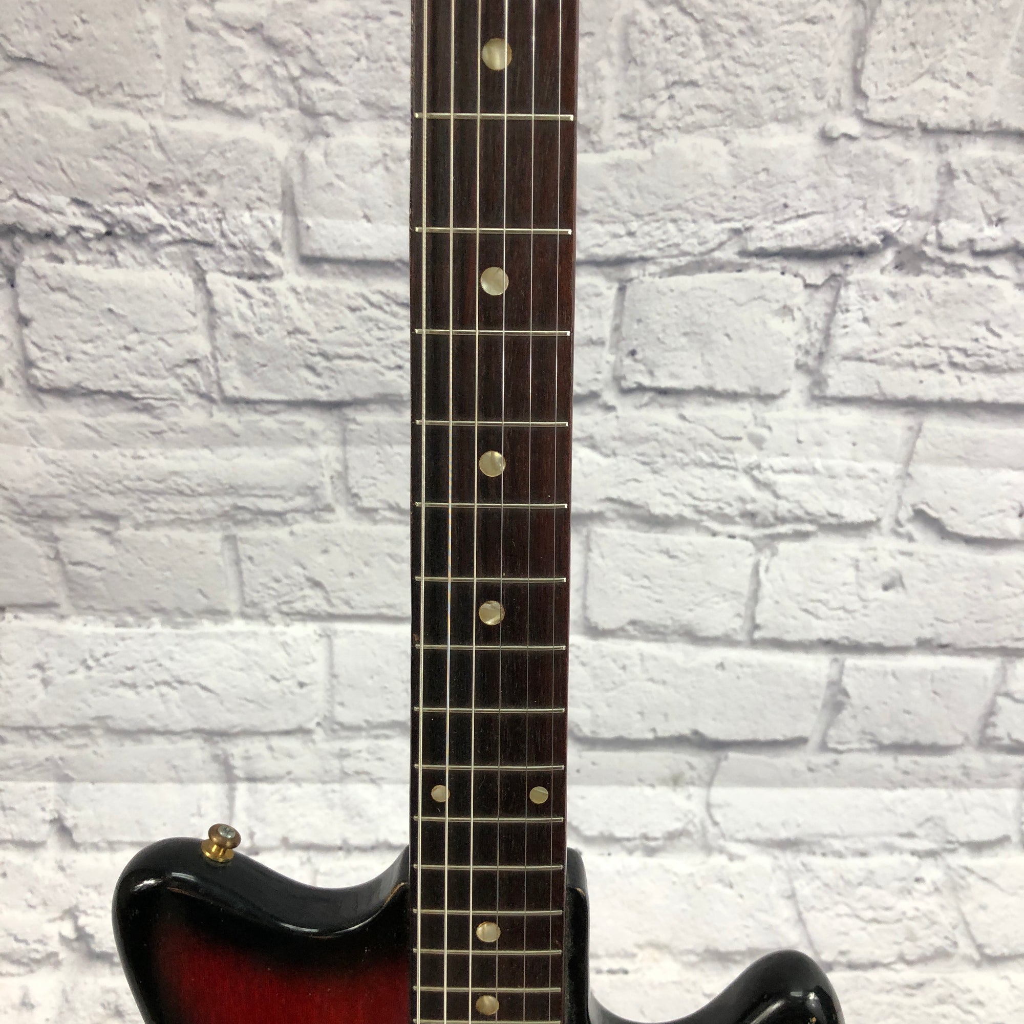 Vintage 1969 Kingston w/ Vintage Mid '60s DeArmond Gold Foil Pickups