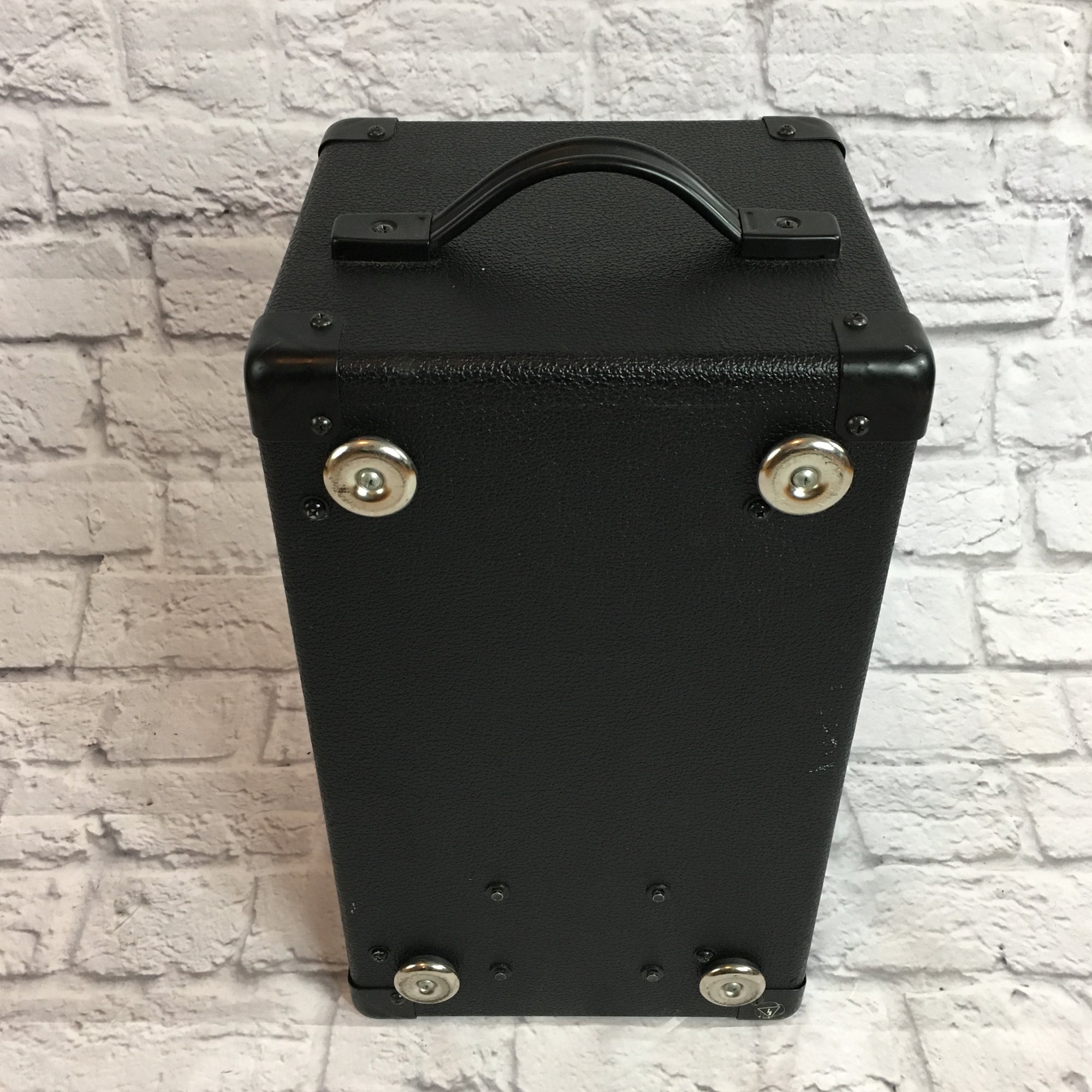 Peavey XR 684f Powered Mixer 400 Watt - Evolution Music