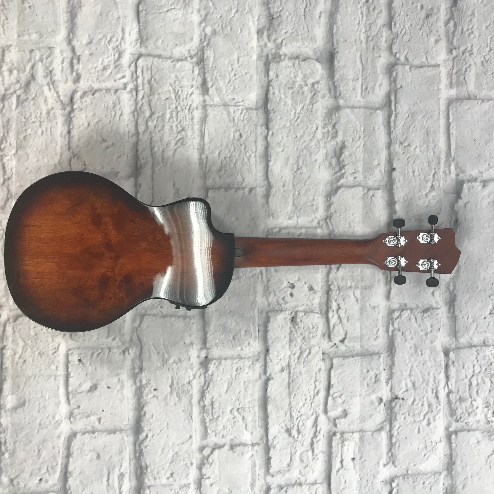 Breedlove Pursuit Ex Cu Ce Bo Ukulele