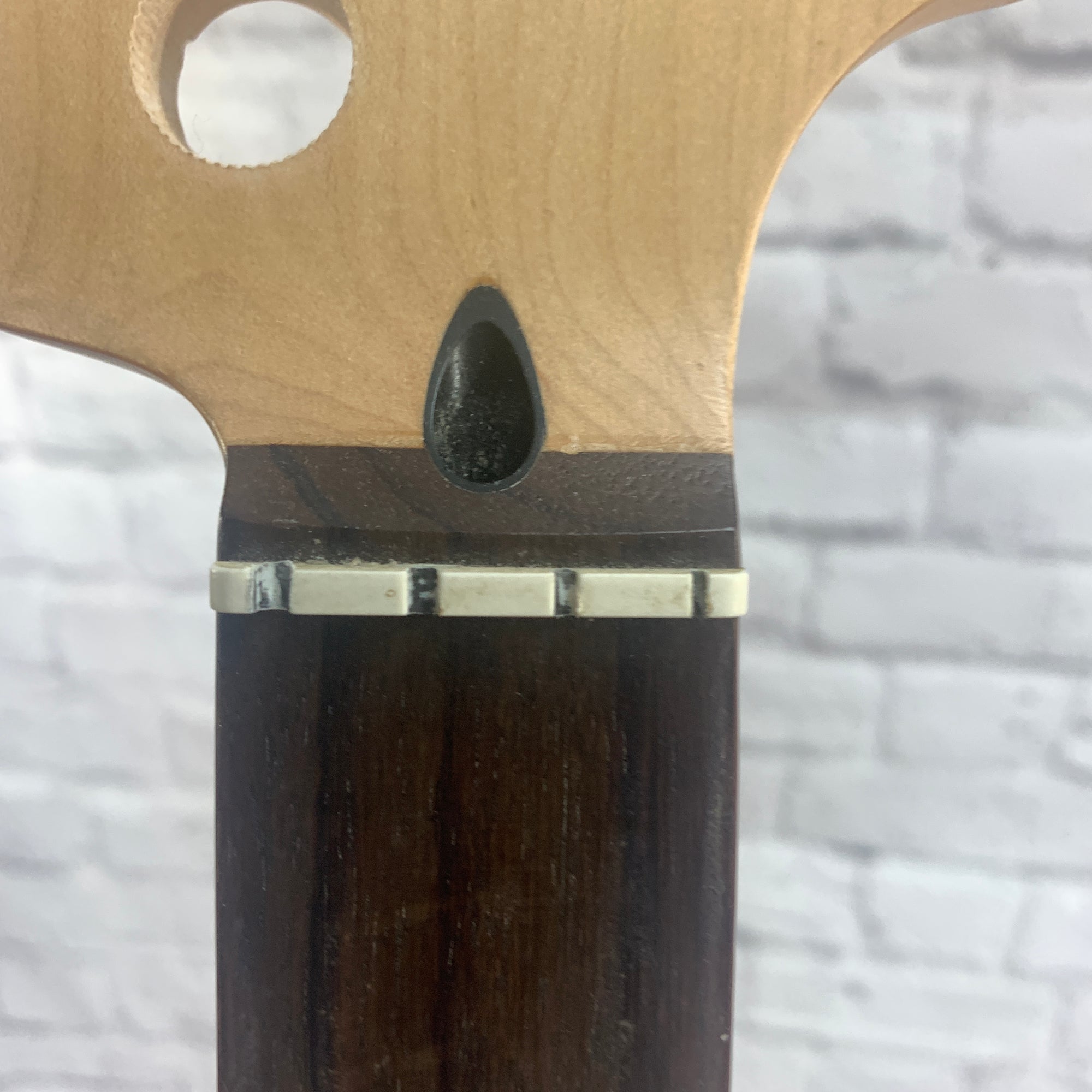 Squier Affinity P Bass Maple Neck