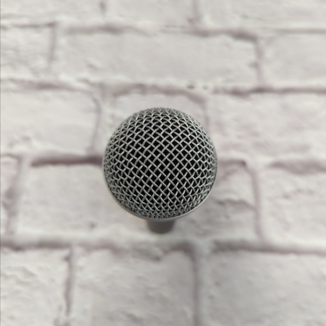 Shure SM58 w/ Box Microphone