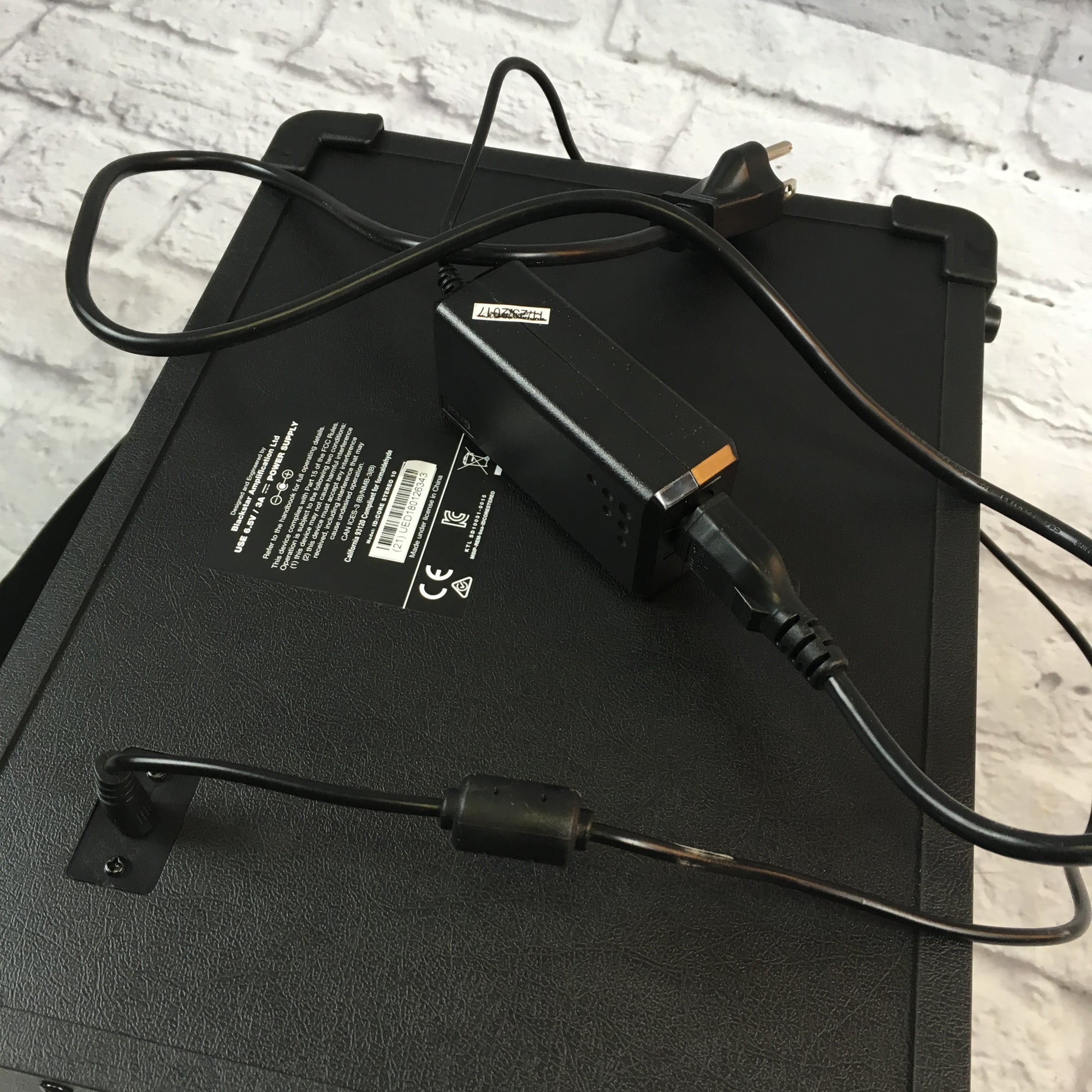 Blackstar Stereo 10 V2 Guitar Combo w/ pwr supply