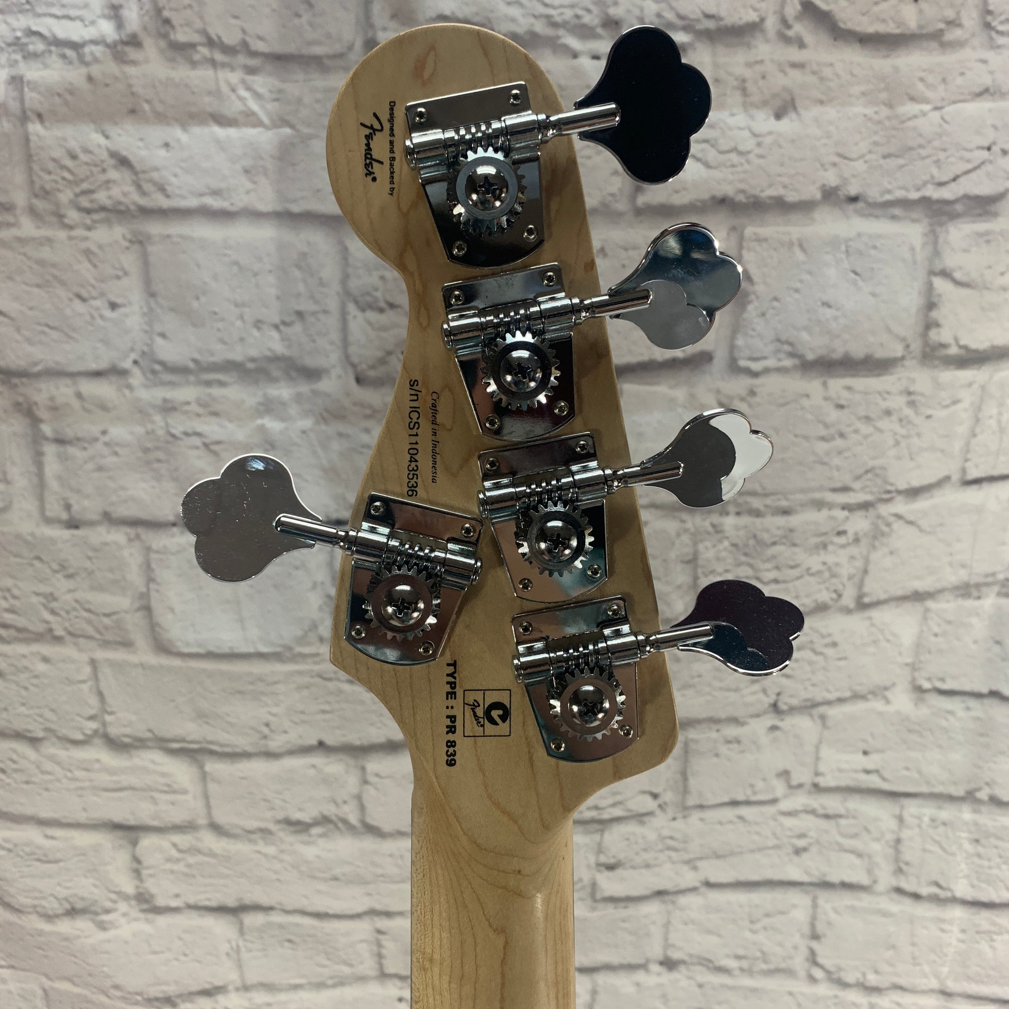 Squier Deluxe Jazz Bass Active ジャズベース Squier Deluxe Active Jazz Bass IV [Demo] - YouTube